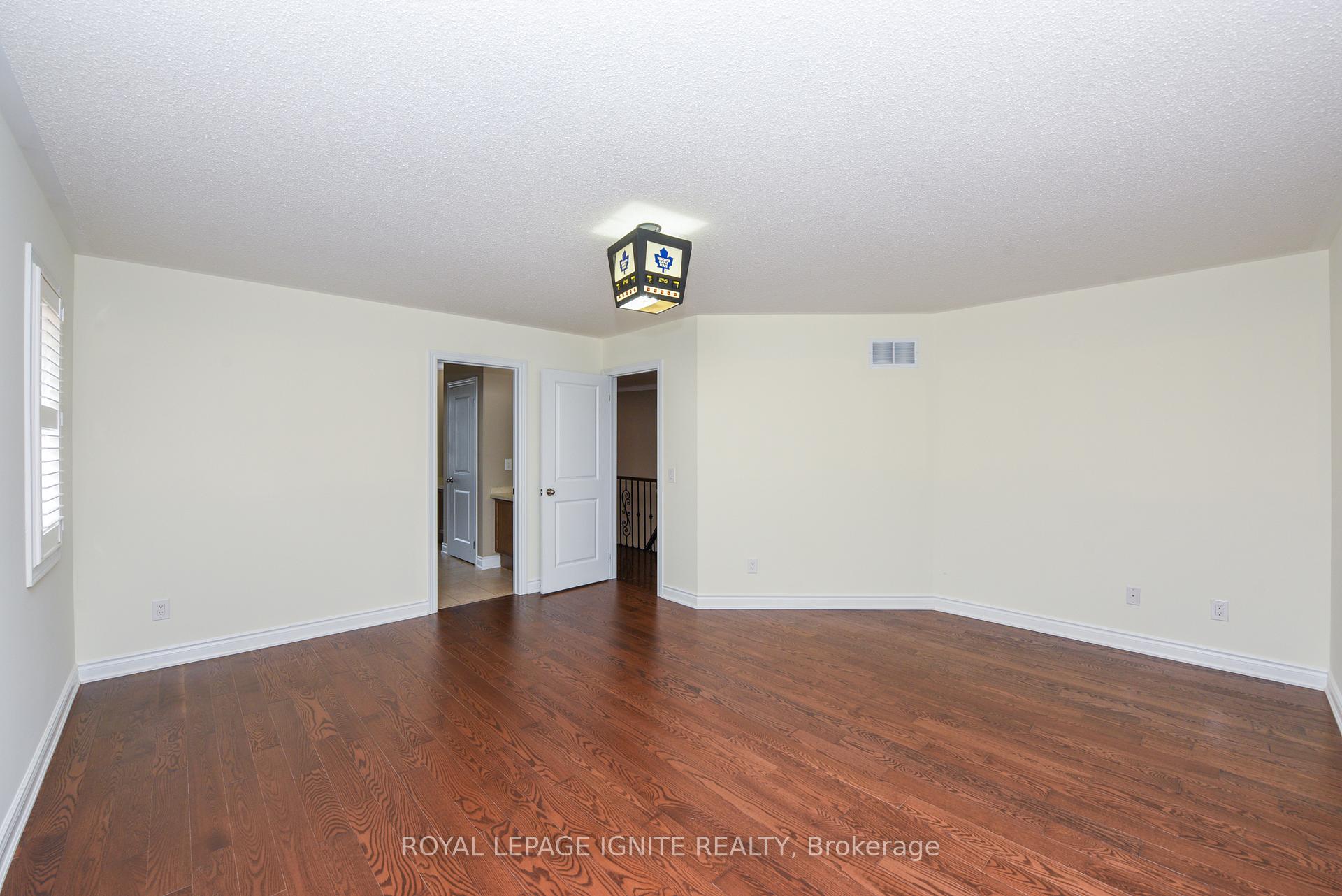 Photo 23 of 8 Scotchmere Crescent, Brampton, Bram East — HOMEH