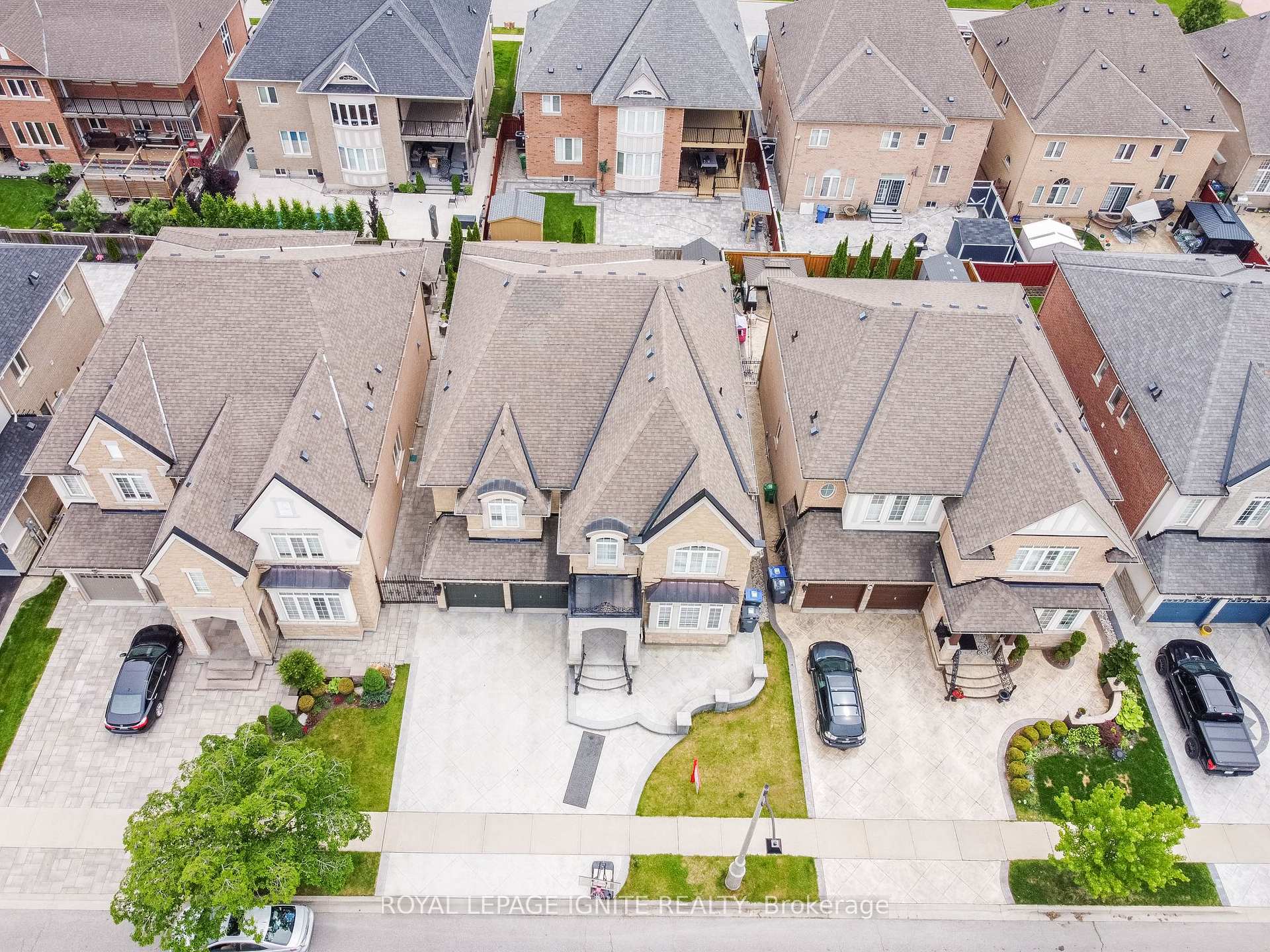 Photo 33 of 8 Scotchmere Crescent, Brampton, Bram East — HOMEH