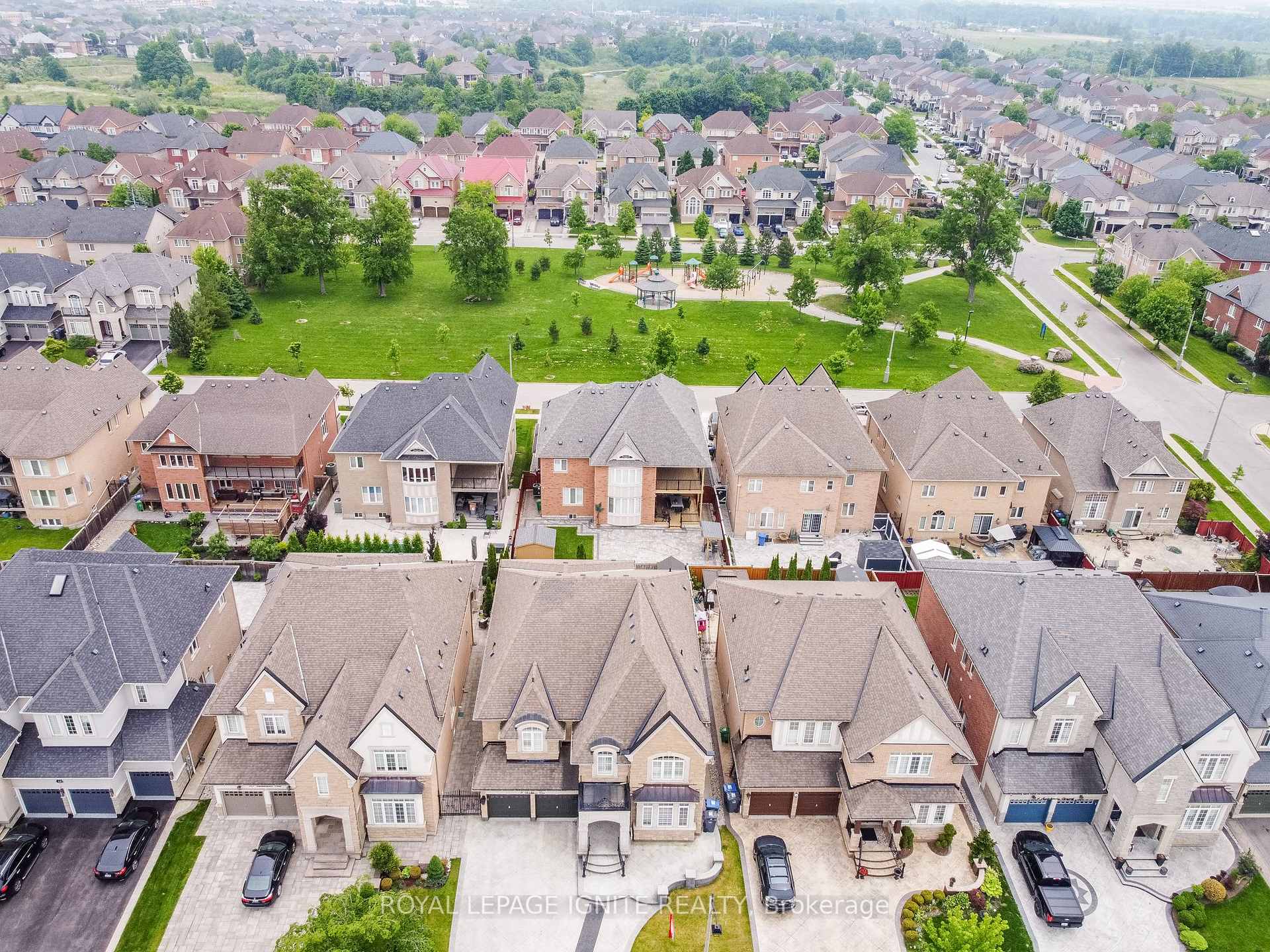 Photo 35 of 8 Scotchmere Crescent, Brampton, Bram East — HOMEH