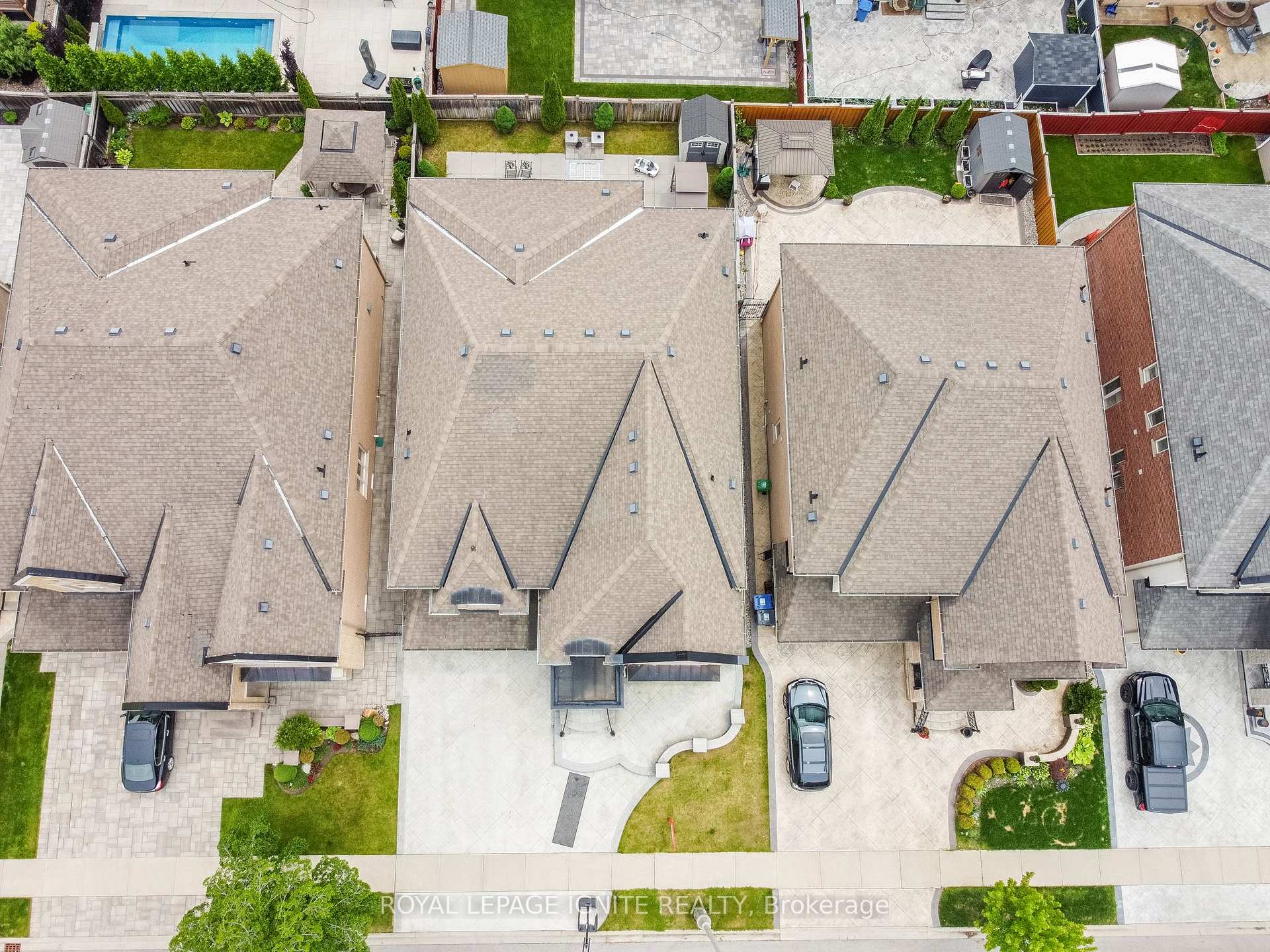 Photo 37 of 8 Scotchmere Crescent, Brampton, Bram East — HOMEH