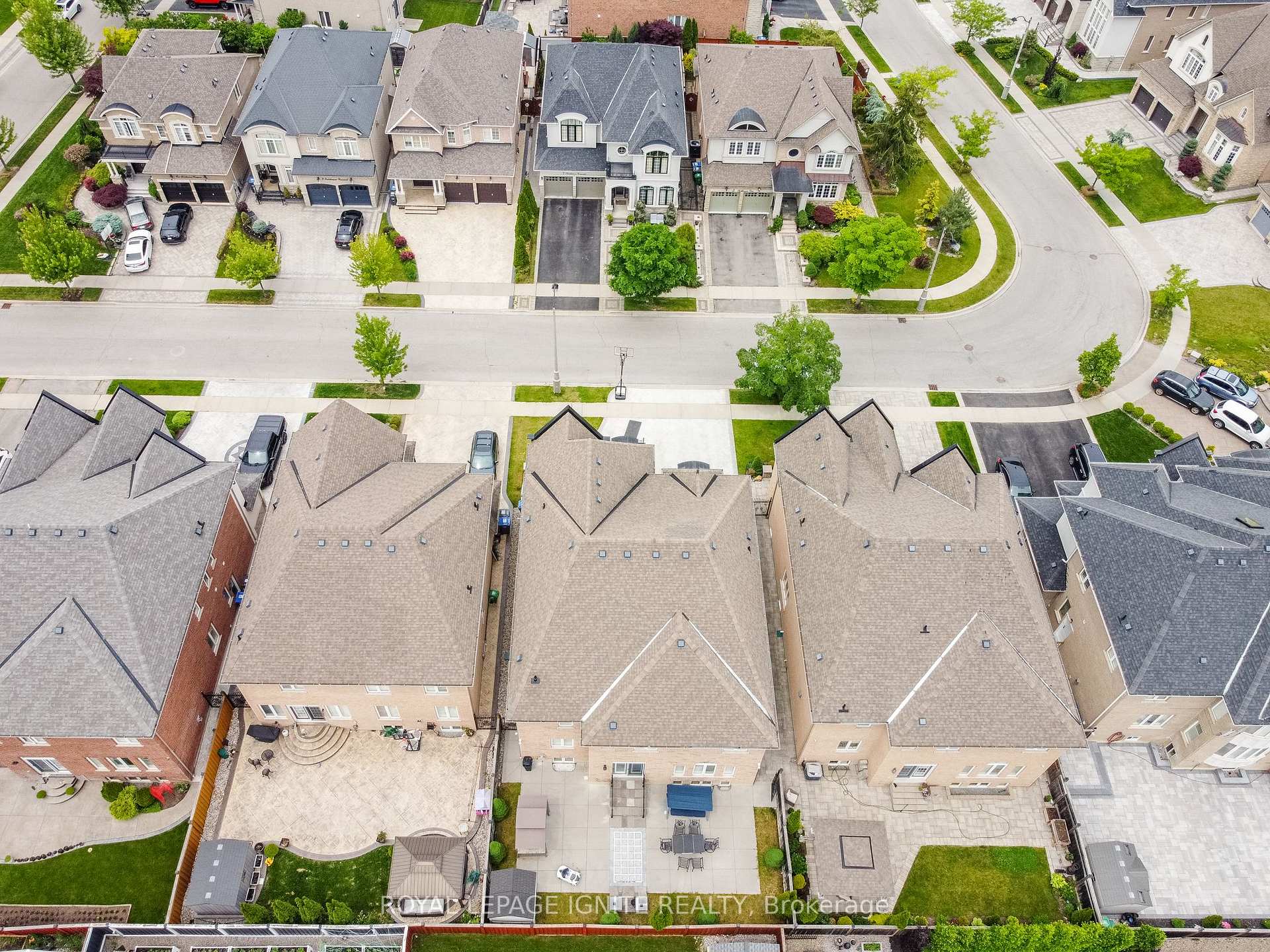 Photo 38 of 8 Scotchmere Crescent, Brampton, Bram East — HOMEH