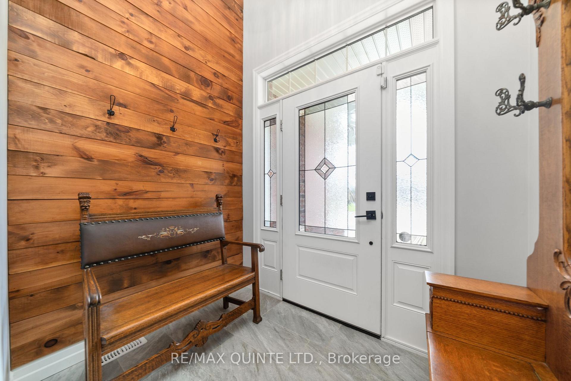 Photo 4 of 62 Hummingbird Drive, Belleville, Thurlow Ward — HOMEH