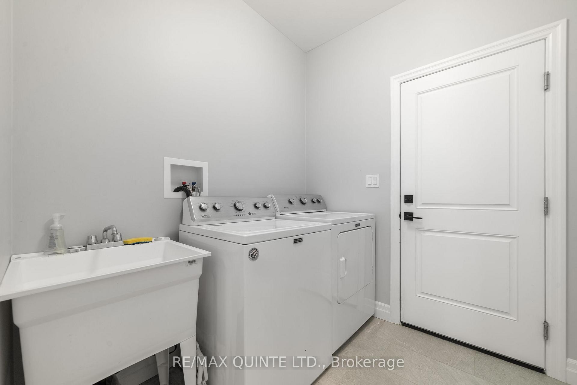 Photo 14 of 62 Hummingbird Drive, Belleville, Thurlow Ward — HOMEH