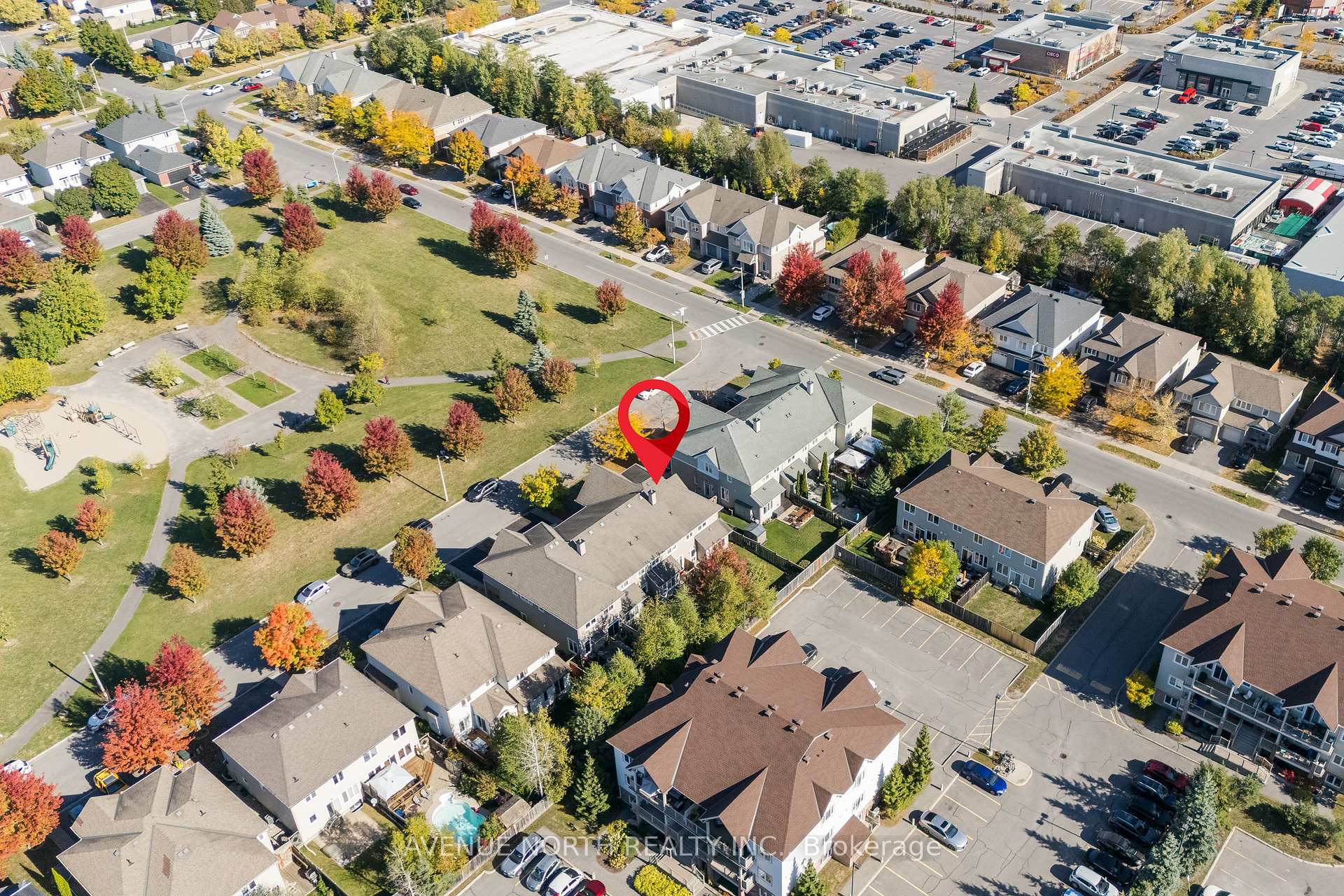 Photo 2 of 108 Hillman Marsh Way, Ottawa, Blossom Park/Kemp Park/Findlay Creek — HOMEH