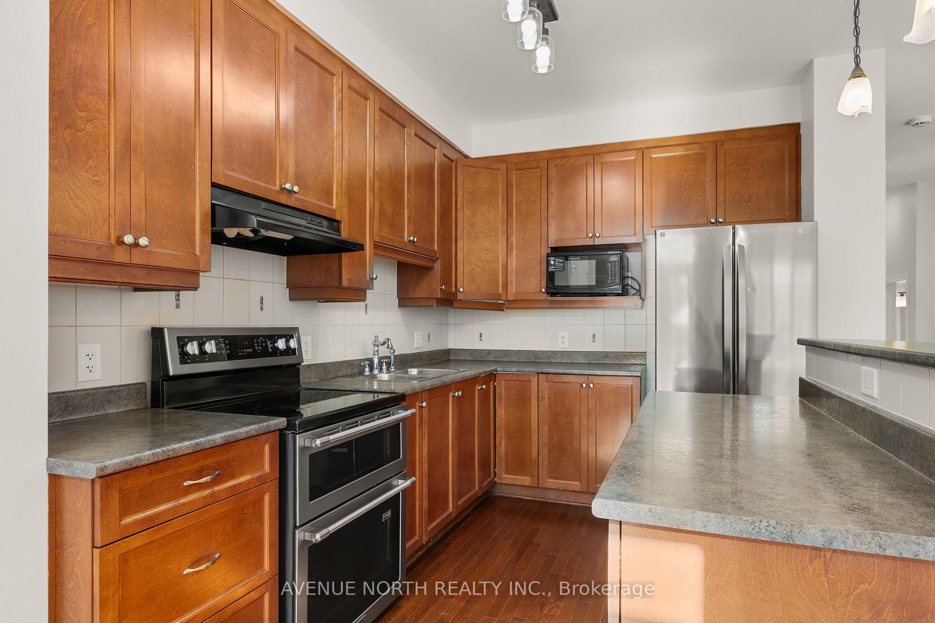 Photo 23 of 108 Hillman Marsh Way, Ottawa, Blossom Park/Kemp Park/Findlay Creek — HOMEH