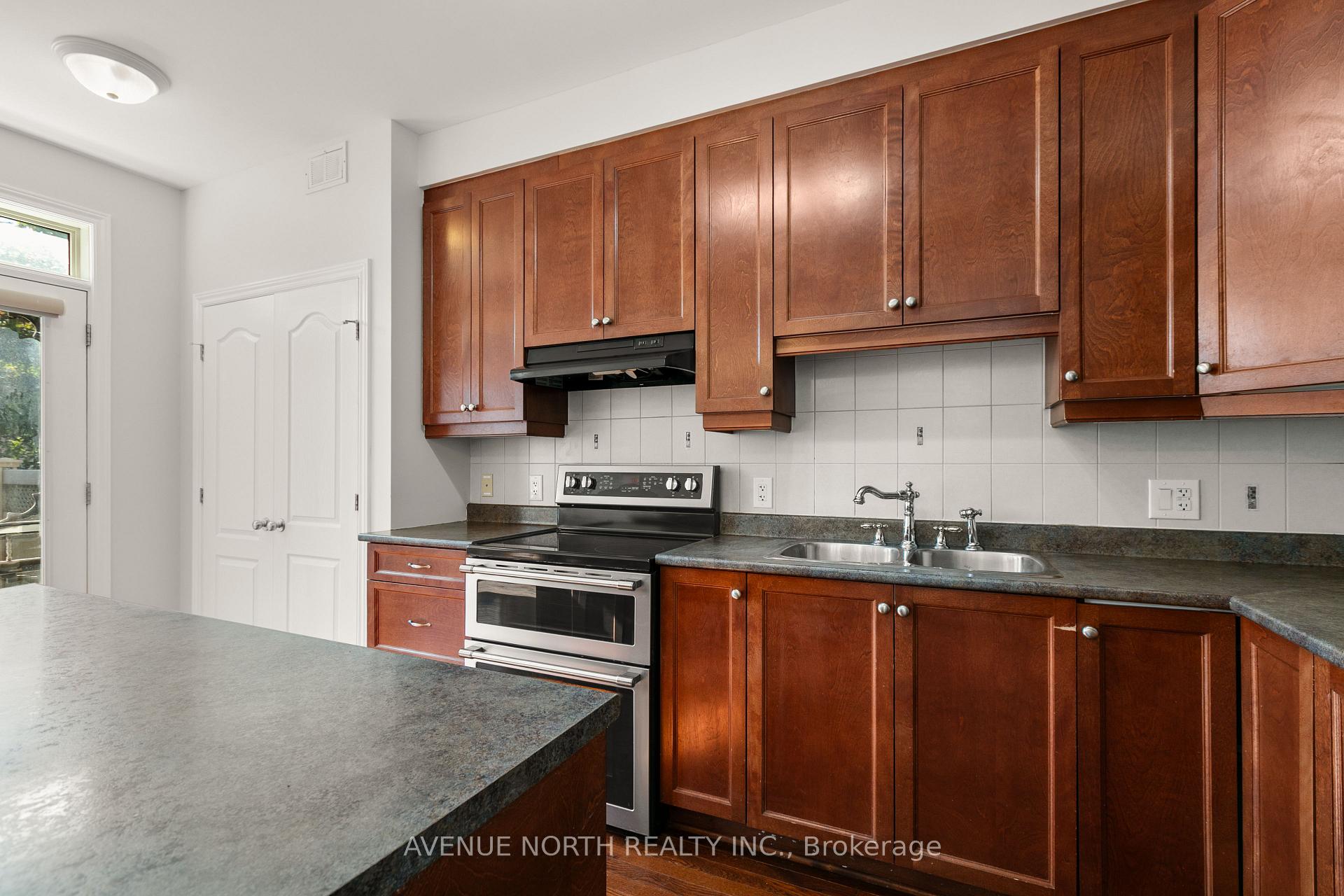 Photo 15 of 108 Hillman Marsh Way, Ottawa, Blossom Park/Kemp Park/Findlay Creek — HOMEH