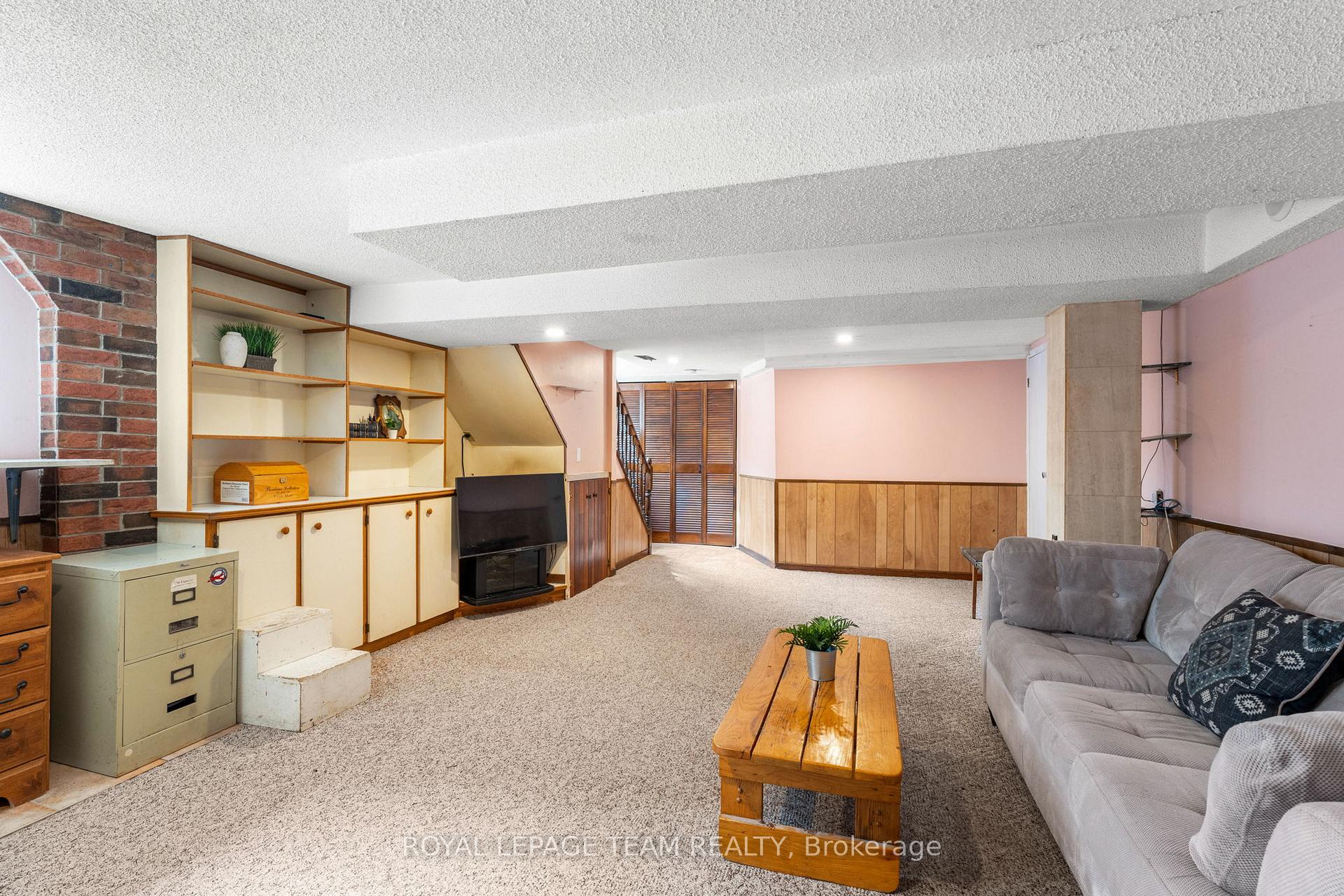 Photo 30 of 365 Ravenhill Avenue E, Ottawa, McKellar/Highland — HOMEH