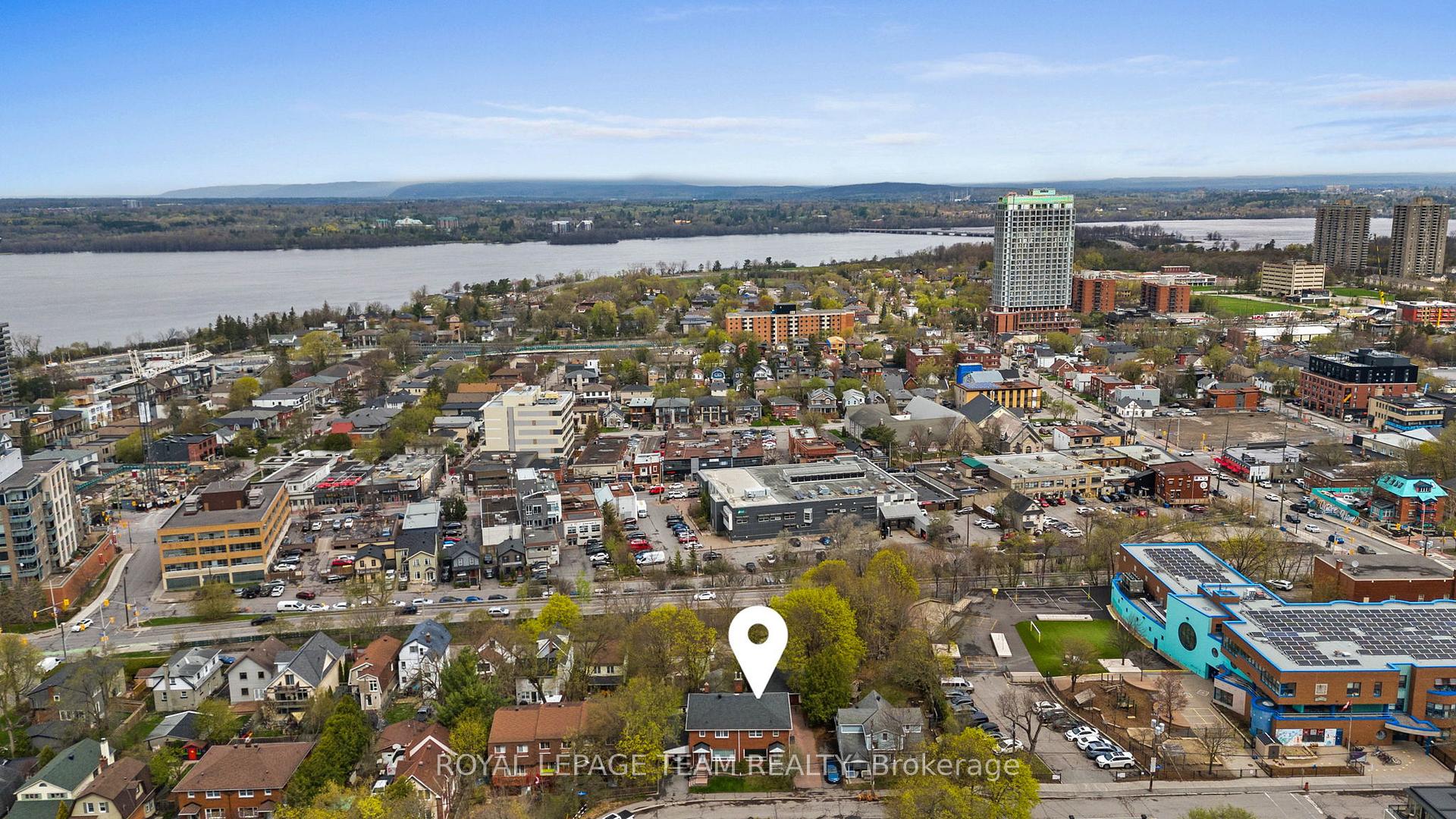Photo 43 of 365 Ravenhill Avenue E, Ottawa, McKellar/Highland — HOMEH