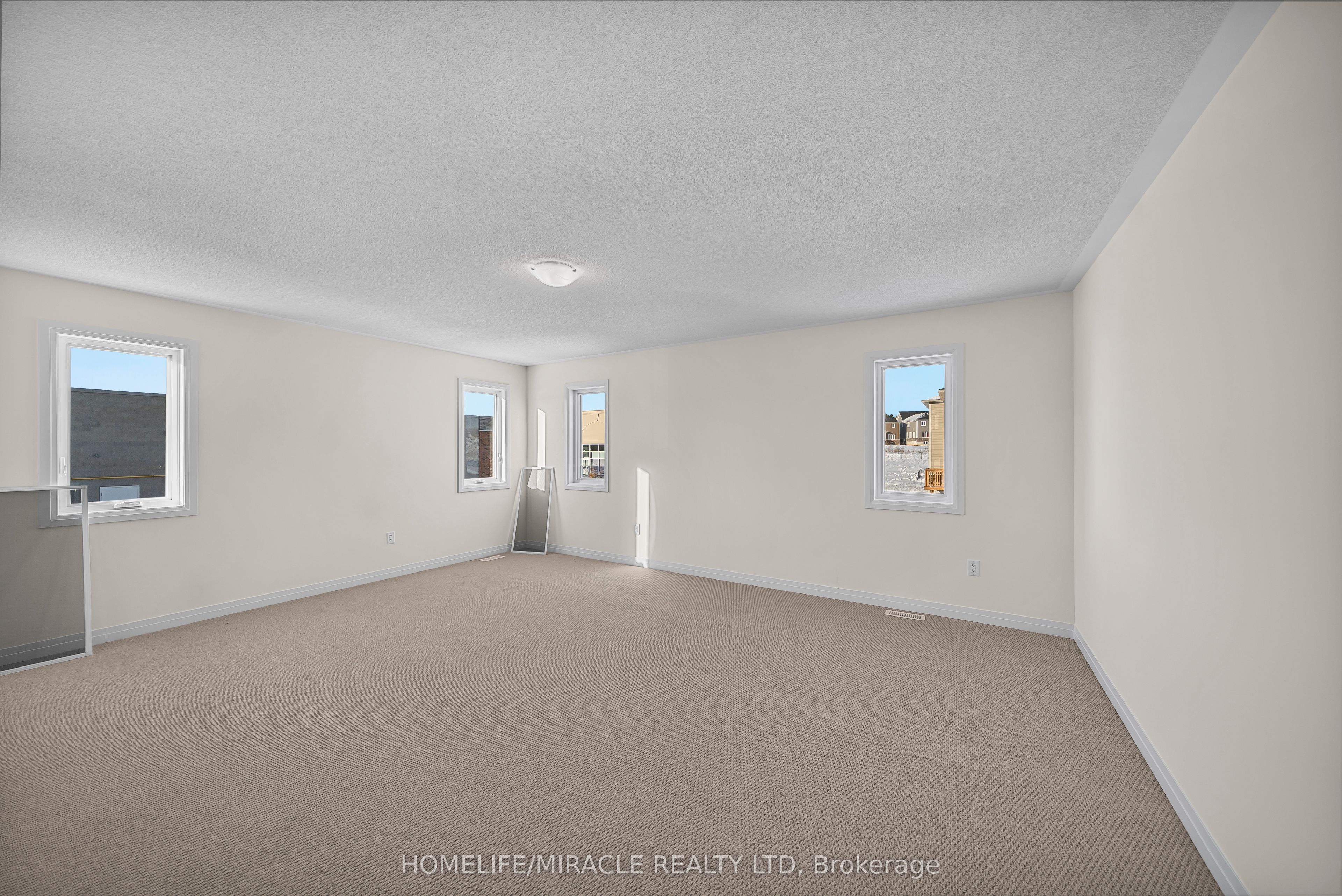 Photo 72 of 103 Windermere Boulevard, Loyalist, Bath — HOMEH