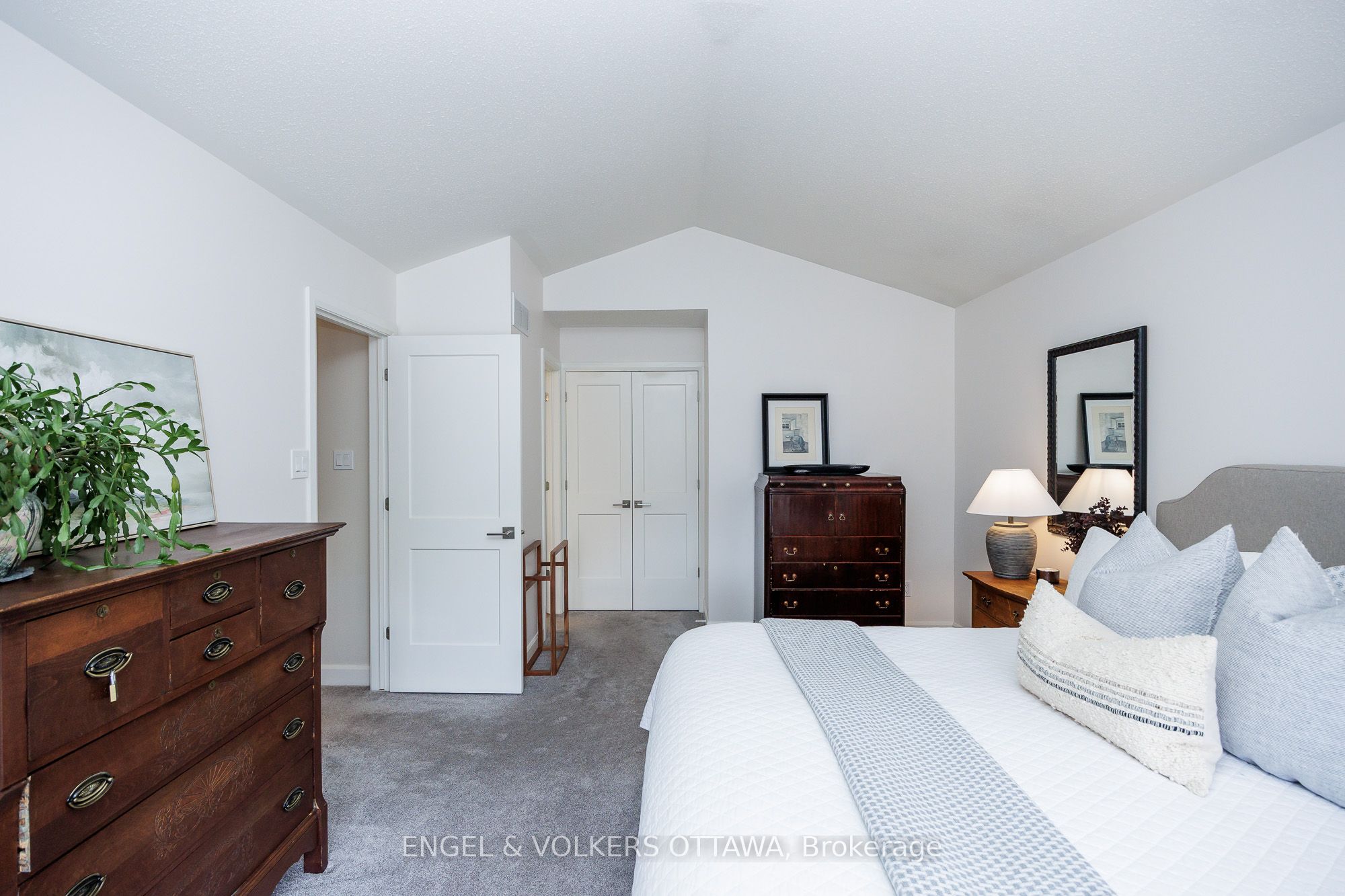 Photo 67 of 14 Rossan Street, Ottawa, Barrhaven East — HOMEH