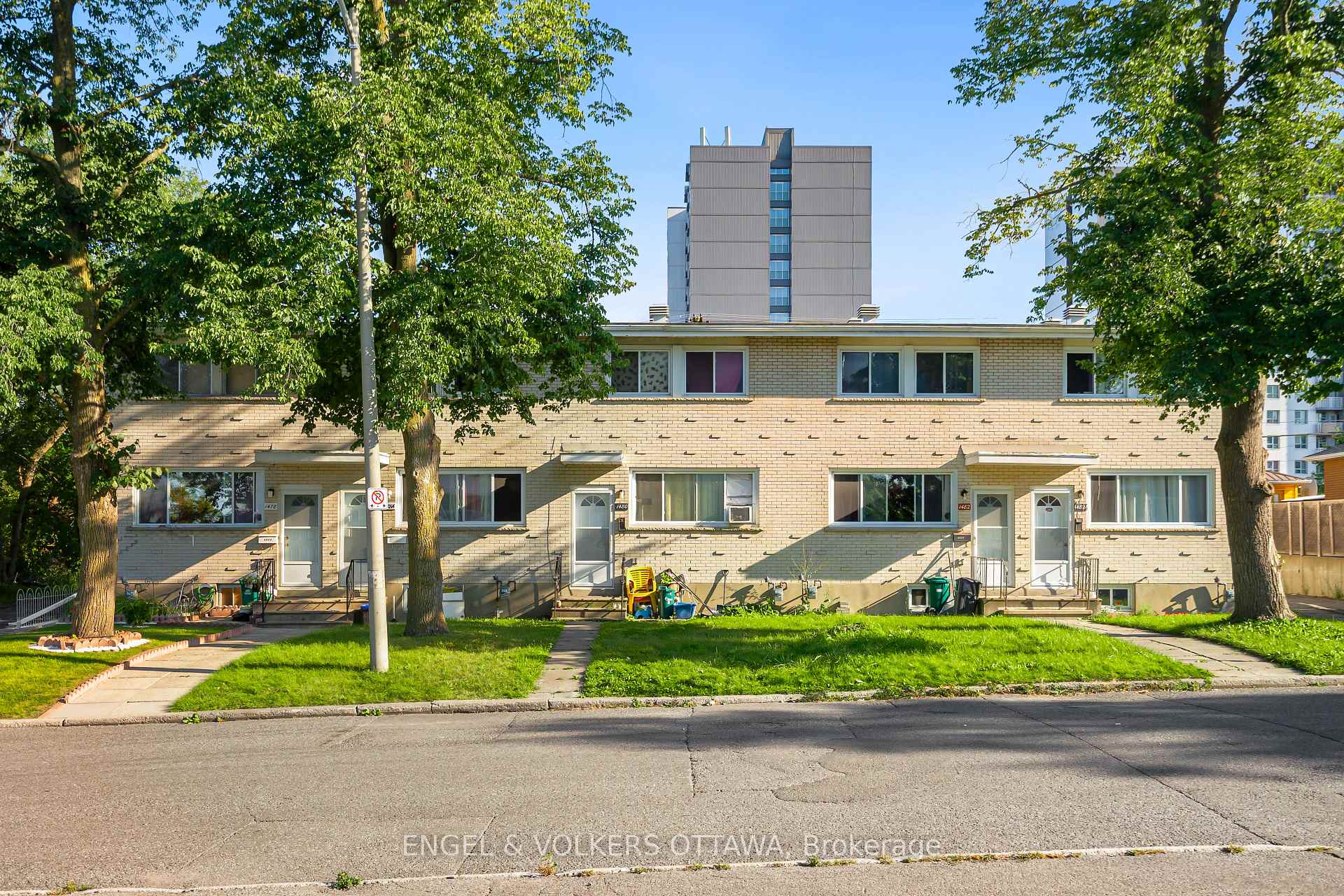 Photo 1 of 1482 Morisset Avenue, Ottawa, Carlington — HOMEH