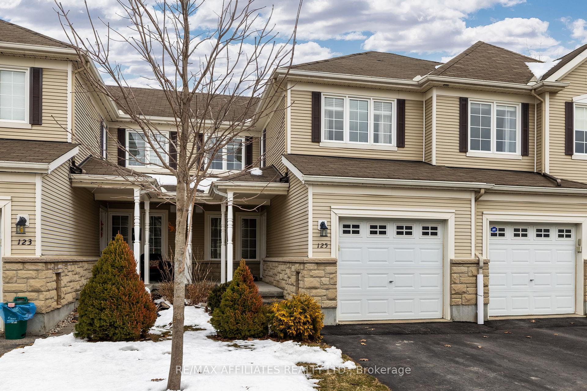 Photo 1 of 125 Osnabrook Private, Ottawa, Barrhaven - Stonebridge — HOMEH