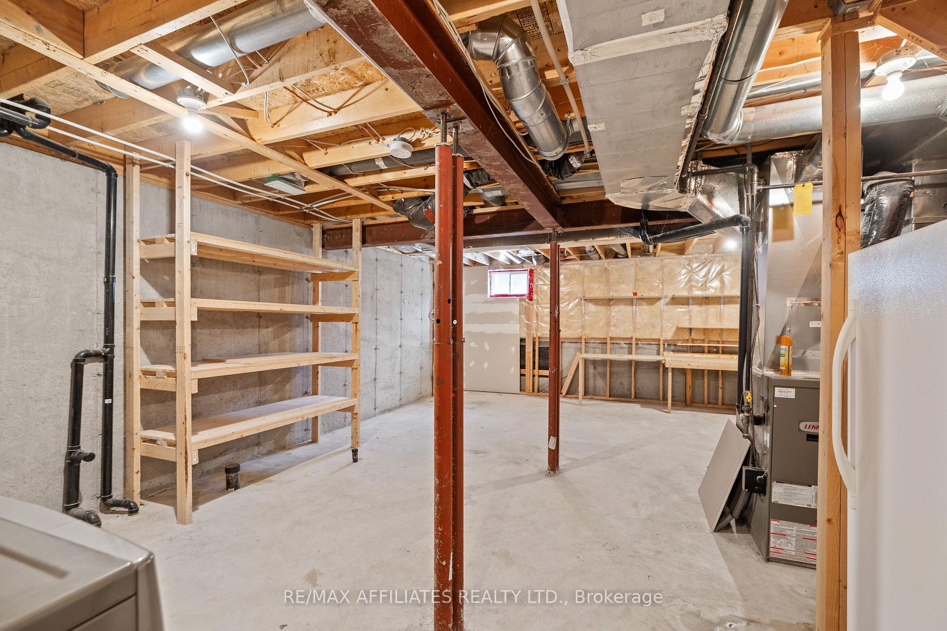 Photo 29 of 125 Osnabrook Private, Ottawa, Barrhaven - Stonebridge — HOMEH
