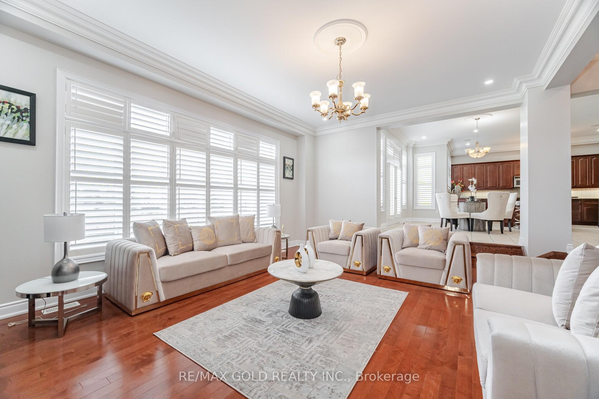 Photo 28 of 40 Vespahills Crescent, Brampton, Bram East — HOMEH