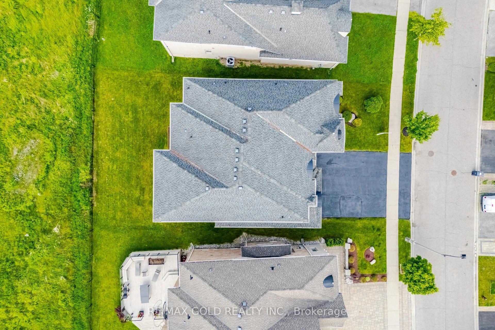 Photo 22 of 40 Vespahills Crescent, Brampton, Bram East — HOMEH