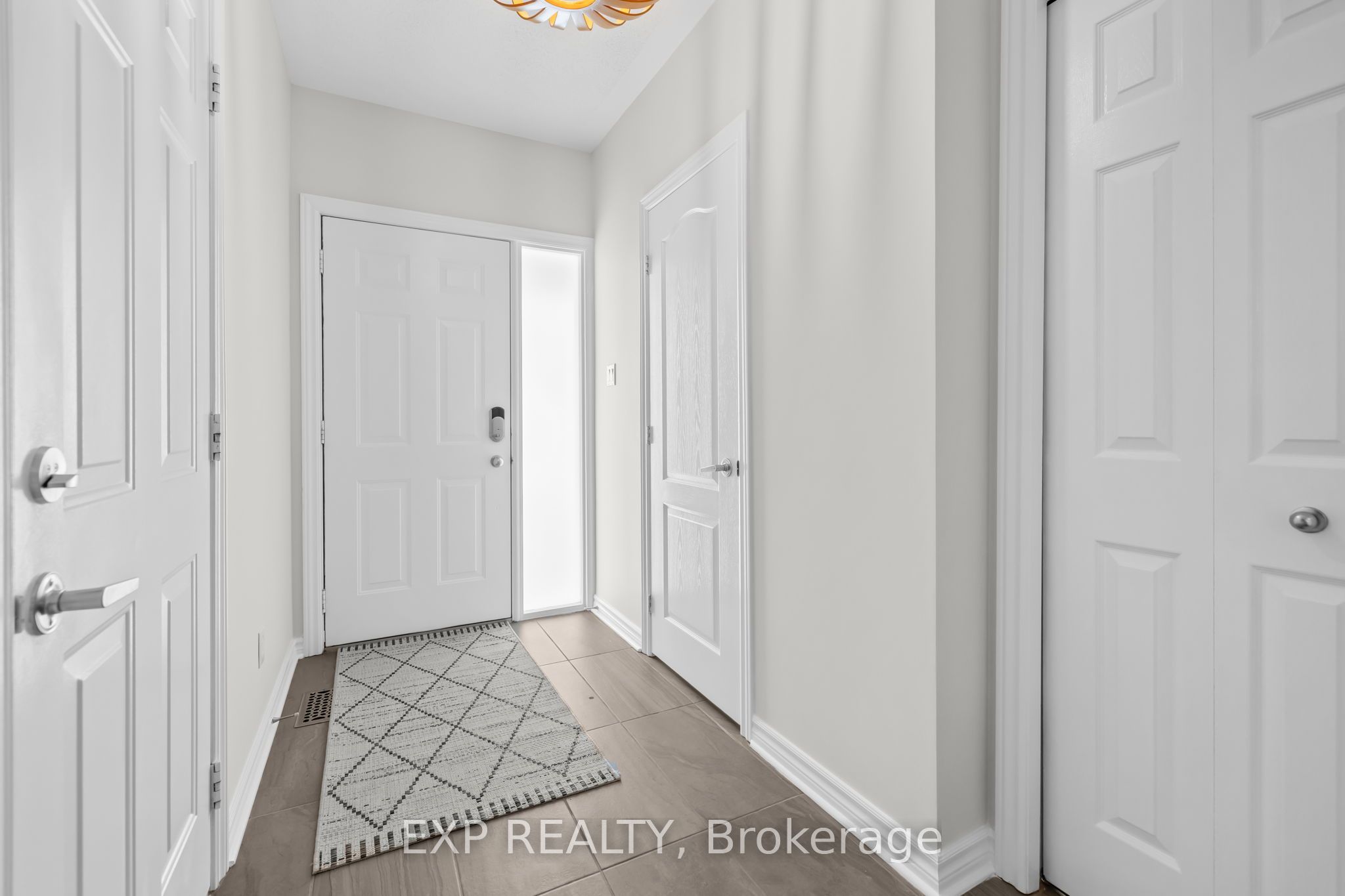 Photo 43 of 243 Deerfox Drive, Ottawa, Barrhaven - Longfields — HOMEH
