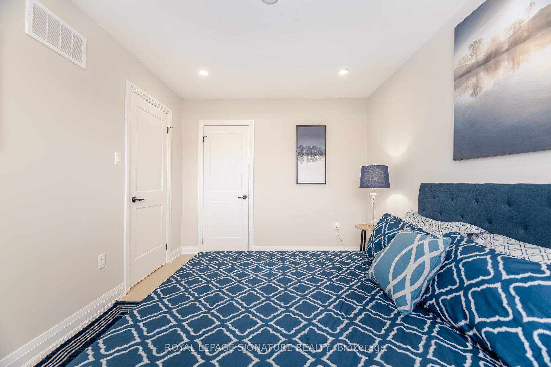 Photo 25 of 2525 Cavendish Drive, Burlington, Brant Hills — HOMEH