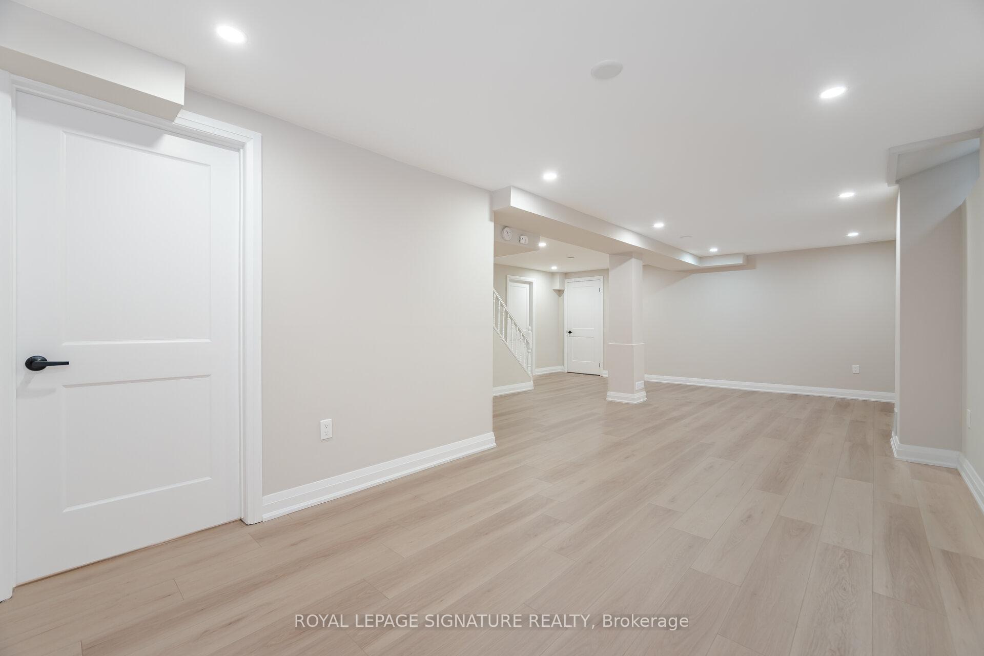Photo 35 of 2525 Cavendish Drive, Burlington, Brant Hills — HOMEH