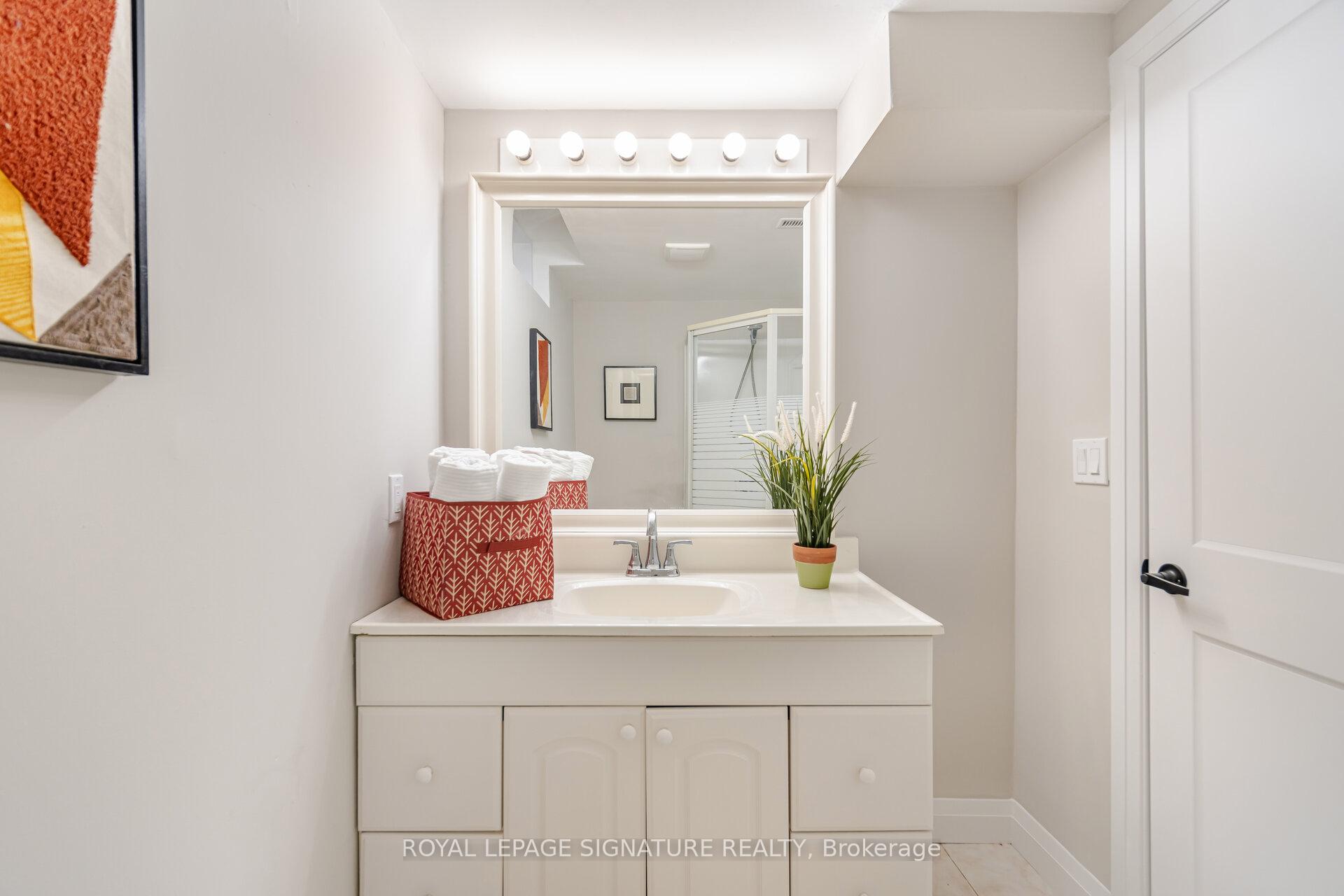 Photo 39 of 2525 Cavendish Drive, Burlington, Brant Hills — HOMEH