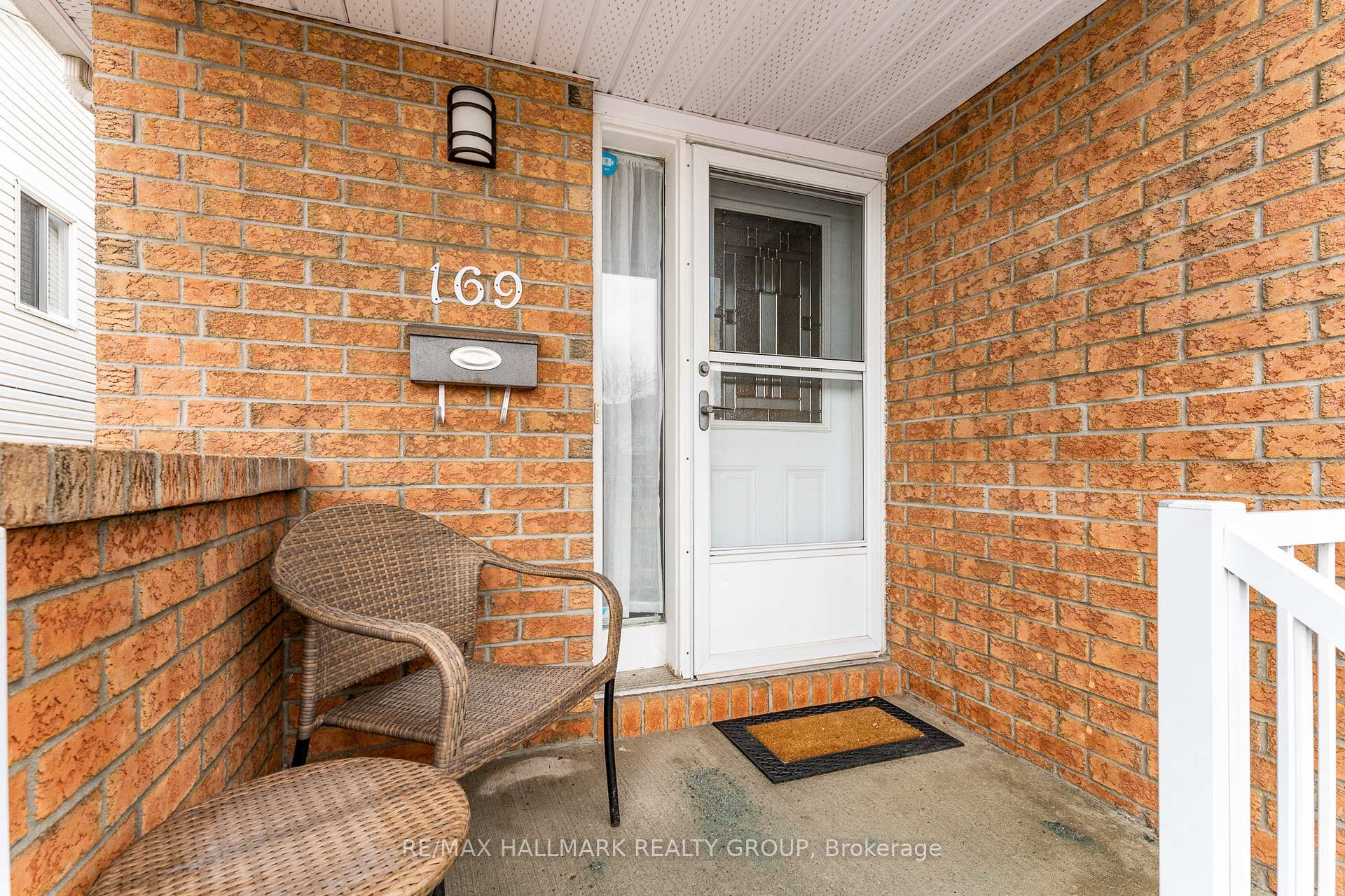 Photo 2 of 169 Mountshannon Drive, Ottawa, Barrhaven - Longfields — HOMEH
