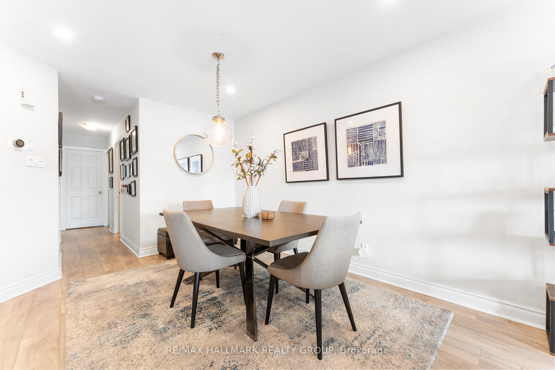 Photo 10 of 169 Mountshannon Drive, Ottawa, Barrhaven - Longfields — HOMEH
