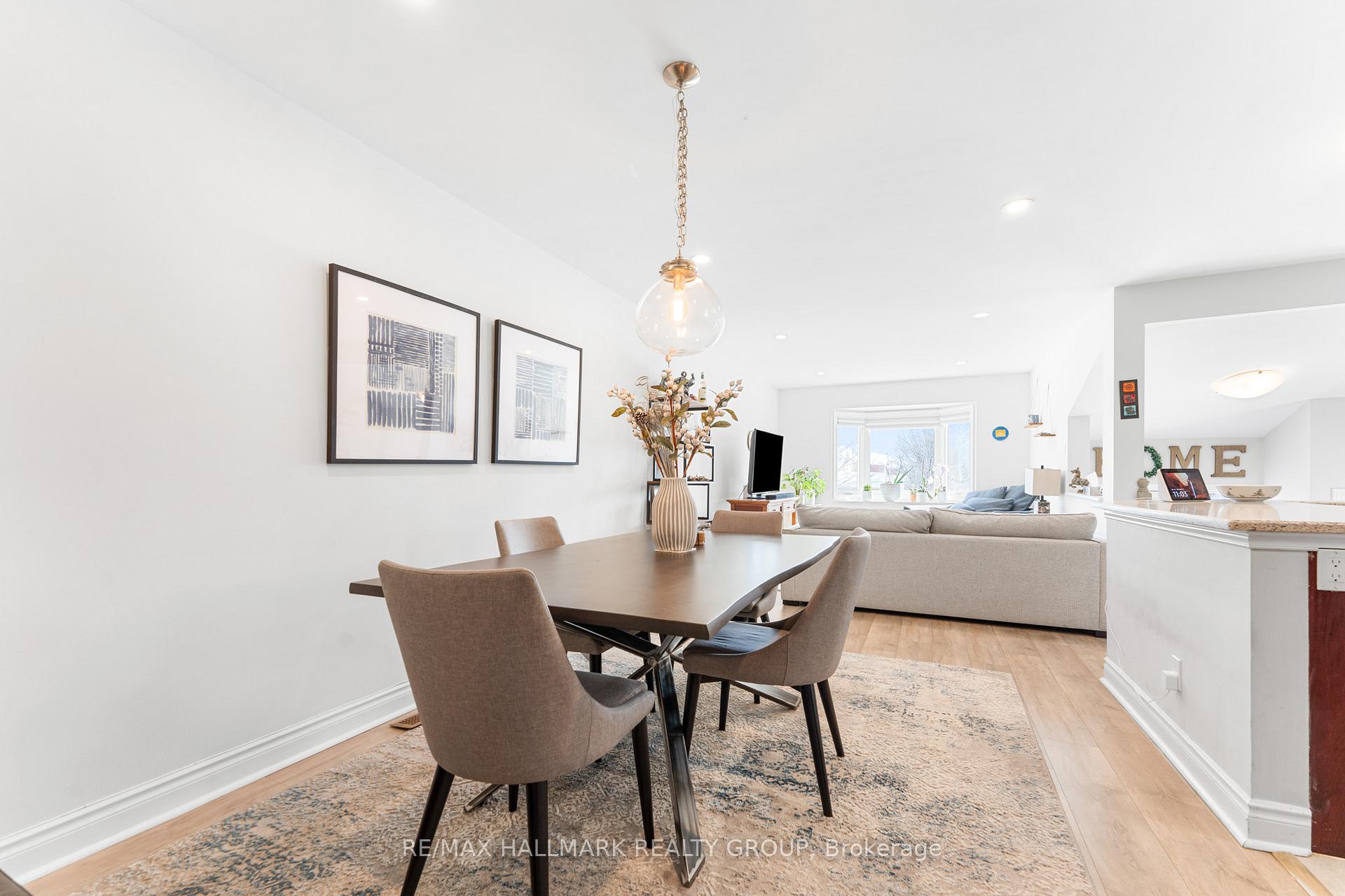 Photo 12 of 169 Mountshannon Drive, Ottawa, Barrhaven - Longfields — HOMEH