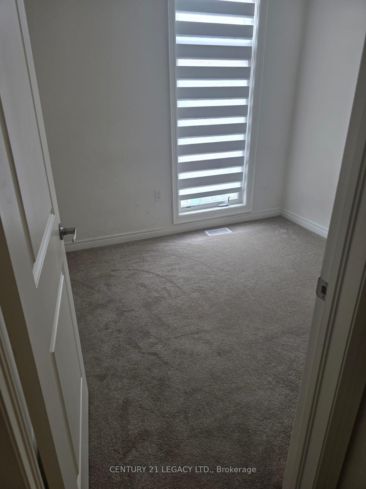 Photo 19 of 4 Queenpost Drive, Brampton, Credit Valley — HOMEH