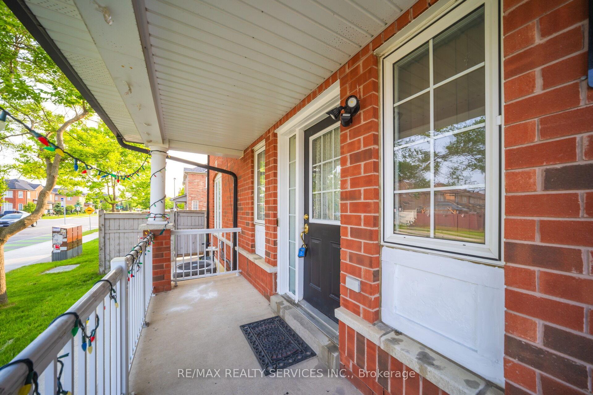Photo 32 of 2 Iceberg Trail, Brampton, Sandringham-Wellington — HOMEH