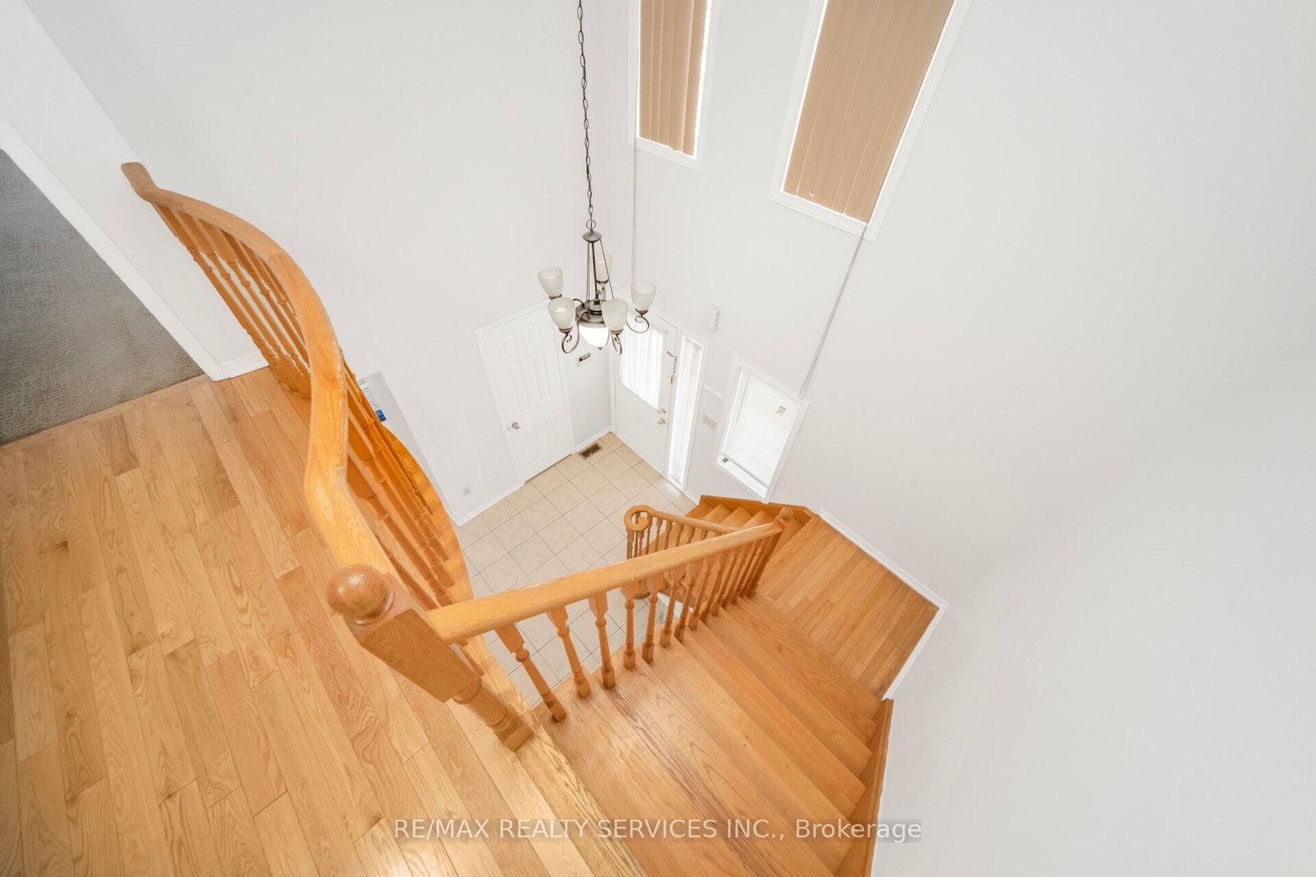 Photo 41 of 2 Iceberg Trail, Brampton, Sandringham-Wellington — HOMEH