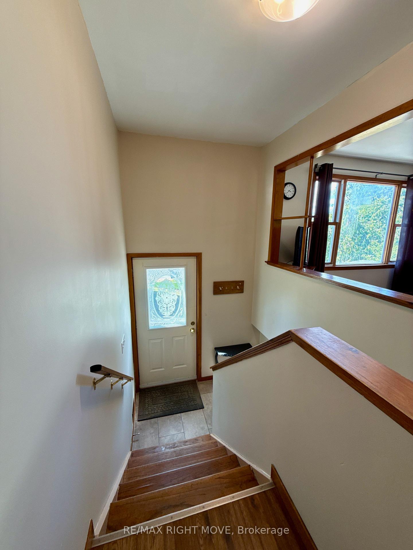 Photo 17 of 449 May Street, Brock, Beaverton — HOMEH