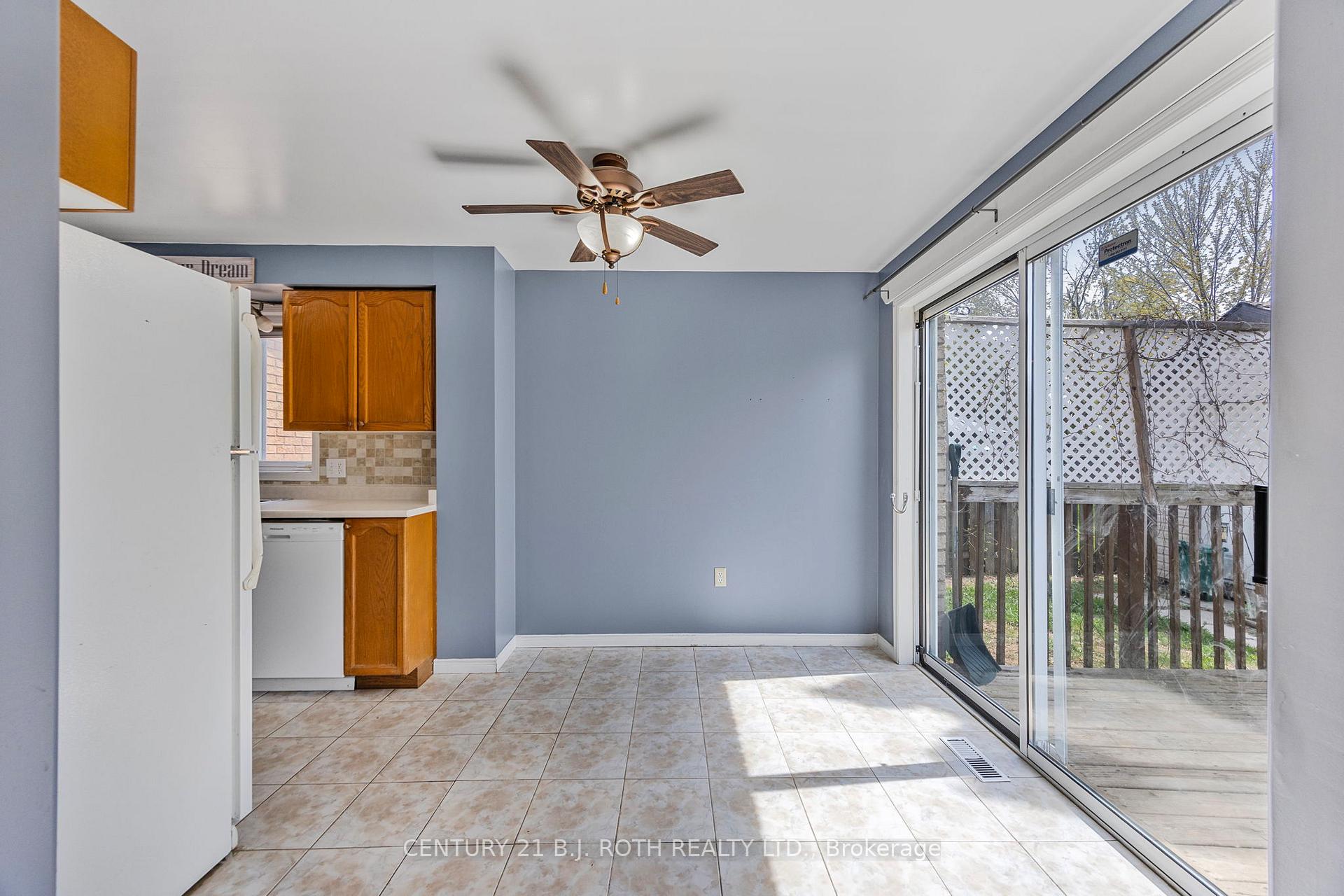 Photo 9 of 23 Clute Crescent, Barrie, Holly — HOMEH