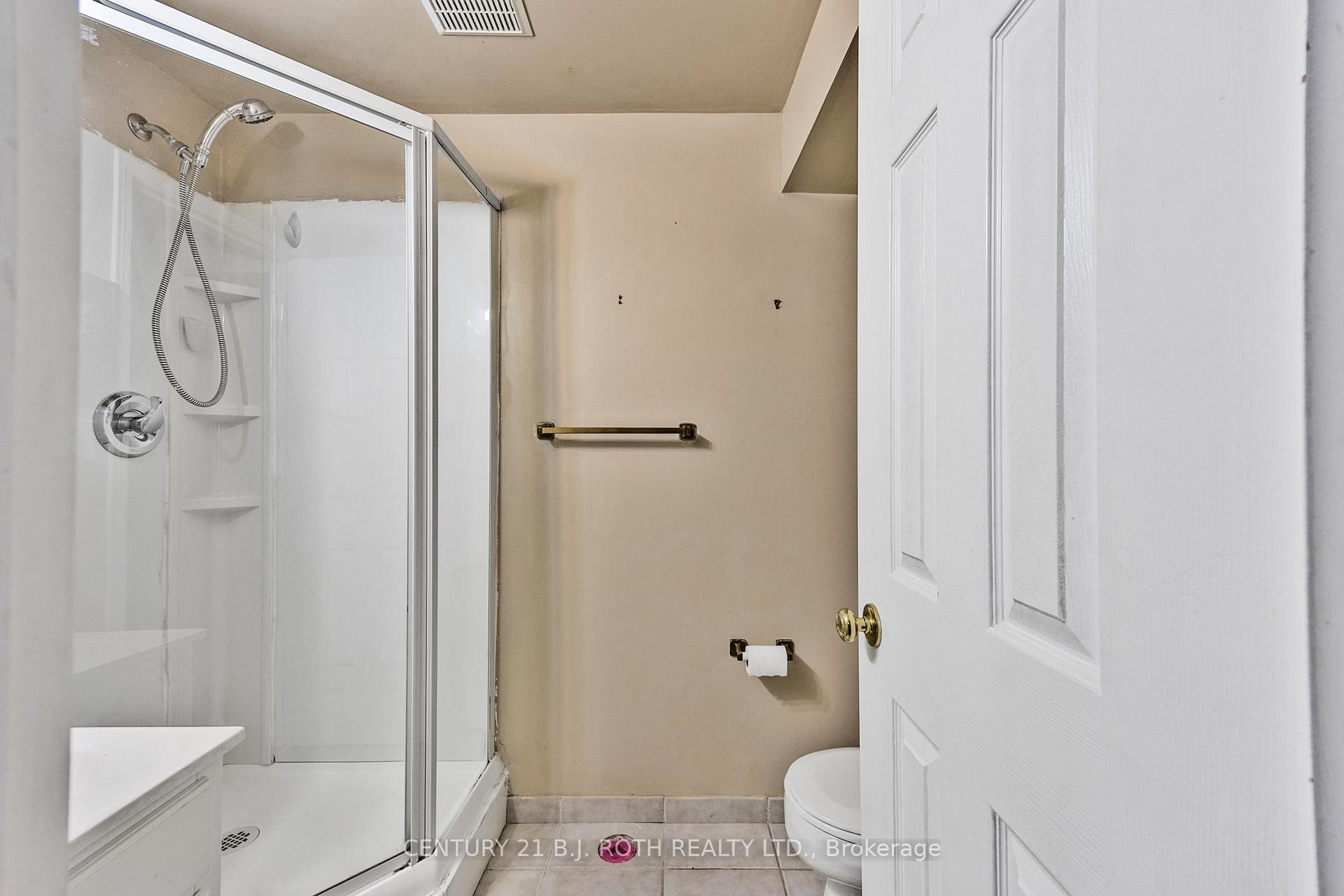 Photo 20 of 23 Clute Crescent, Barrie, Holly — HOMEH