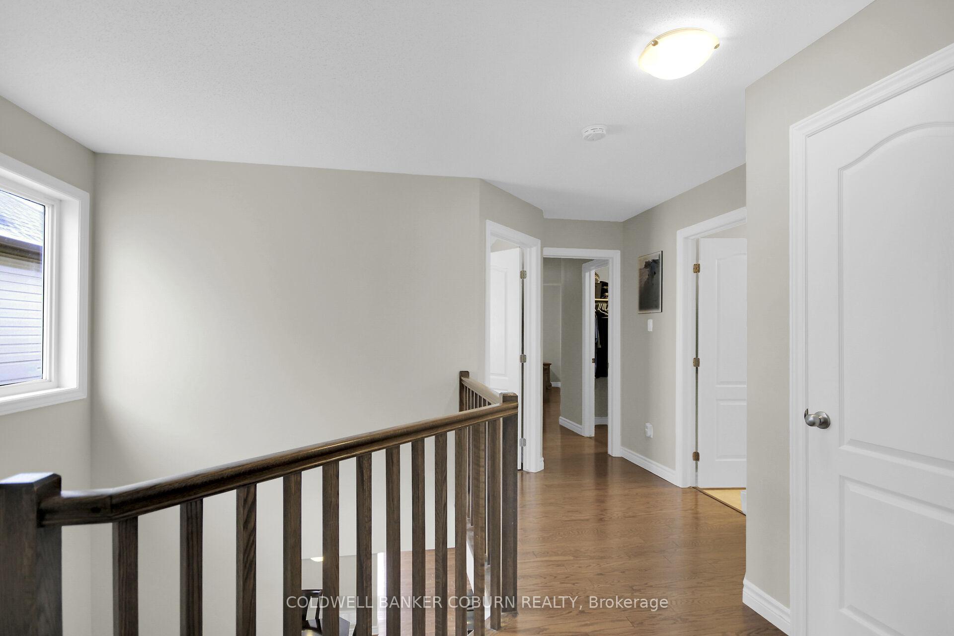Photo 21 of 204 Broxburn Crescent, Ottawa, Barrhaven - Heritage Park — HOMEH