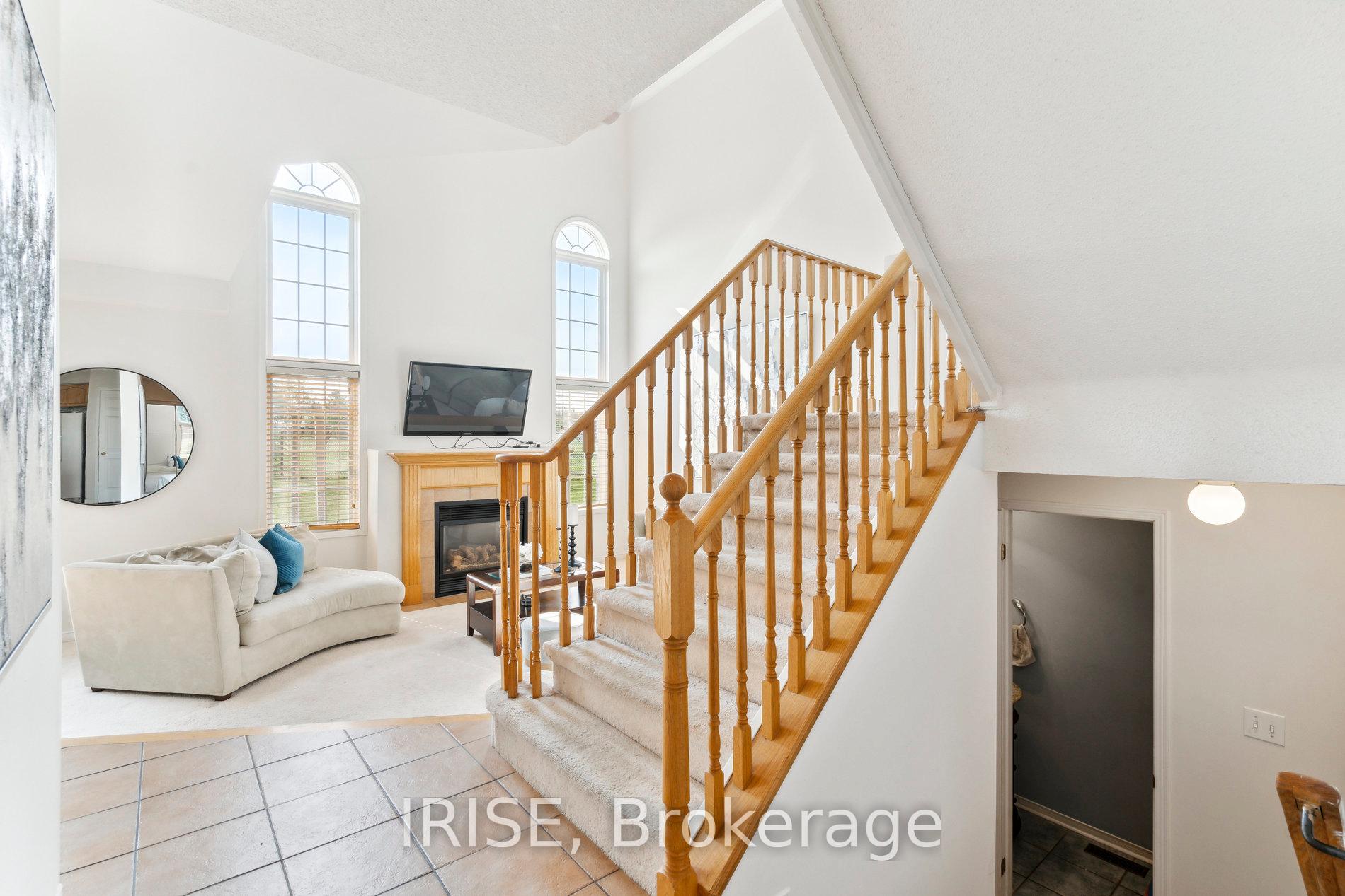 Photo 20 of 40 Baccarat Crescent, Brampton, Snelgrove — HOMEH