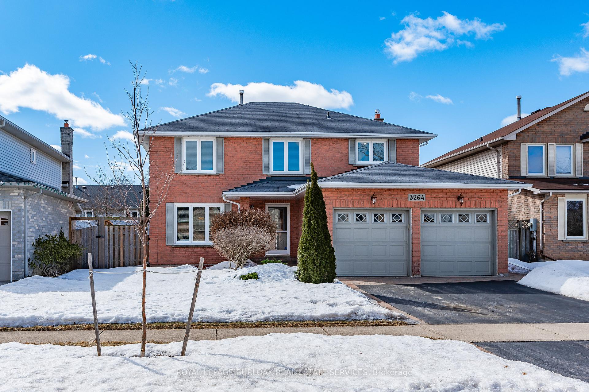 Photo 1 of 3264 Mead Crescent, Burlington, Headon — HOMEH