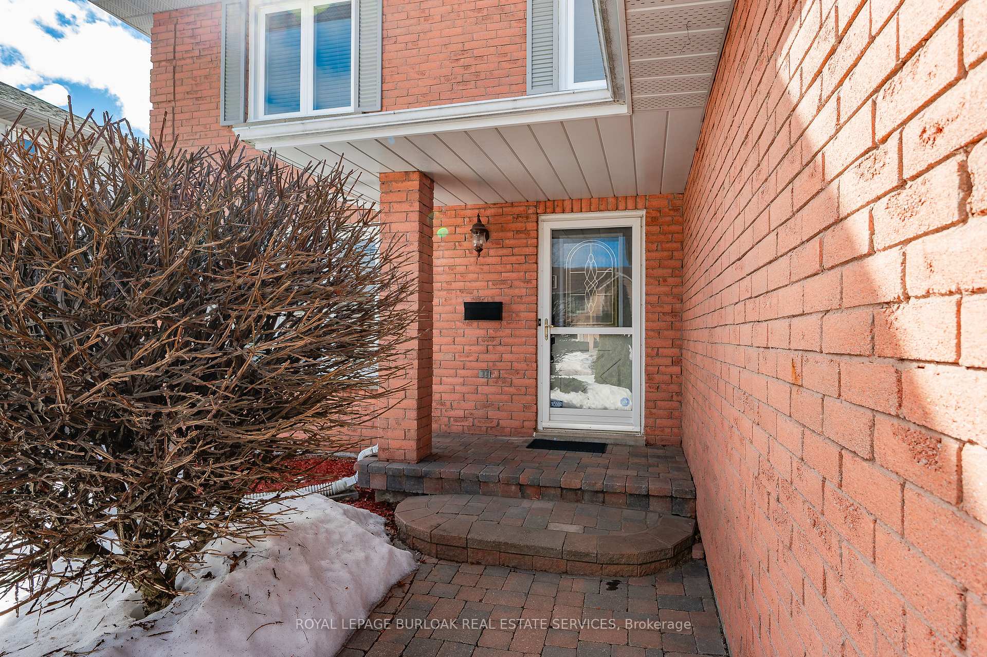 Photo 2 of 3264 Mead Crescent, Burlington, Headon — HOMEH