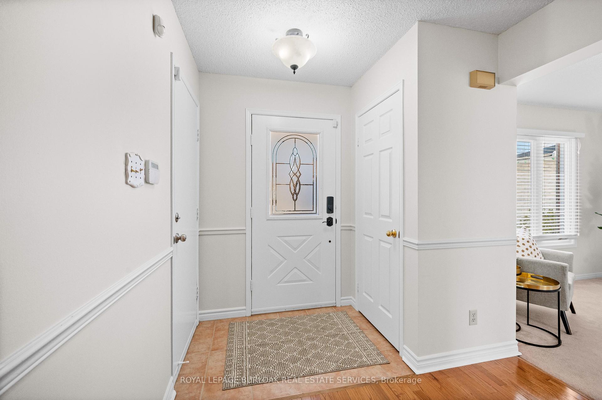Photo 3 of 3264 Mead Crescent, Burlington, Headon — HOMEH