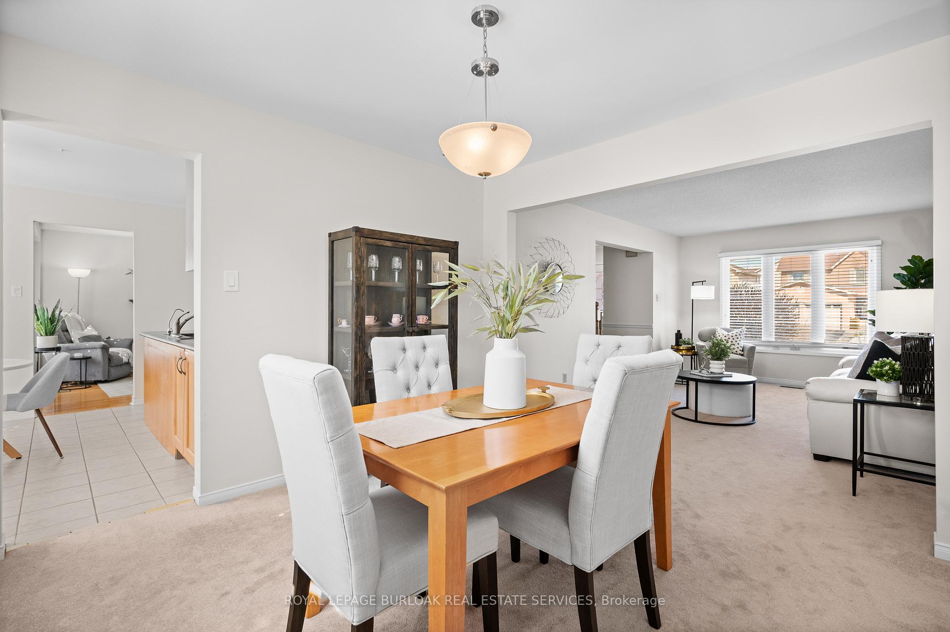 Photo 9 of 3264 Mead Crescent, Burlington, Headon — HOMEH