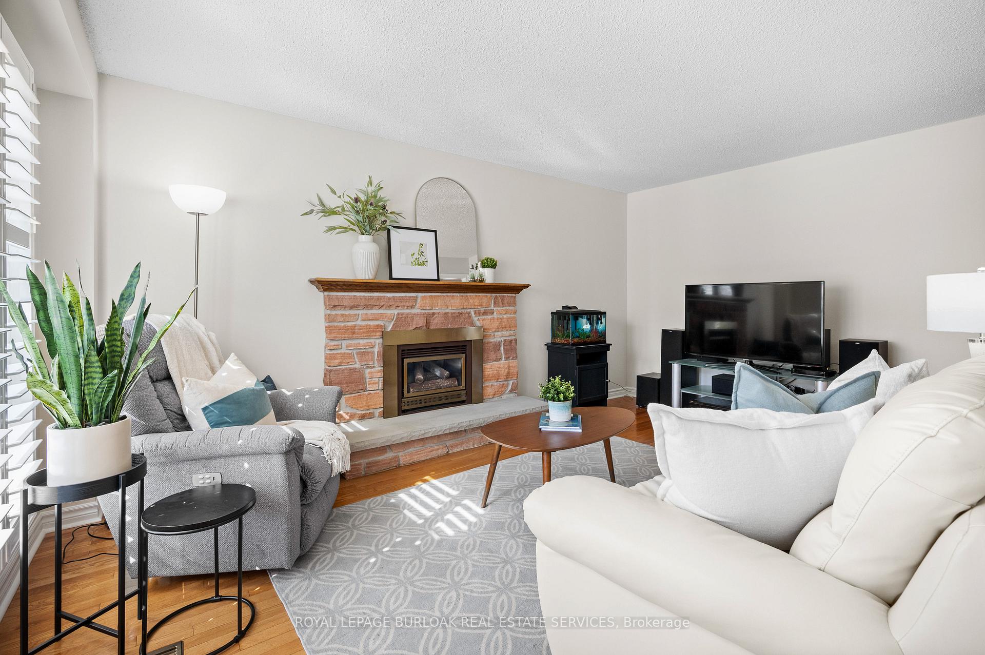 Photo 16 of 3264 Mead Crescent, Burlington, Headon — HOMEH