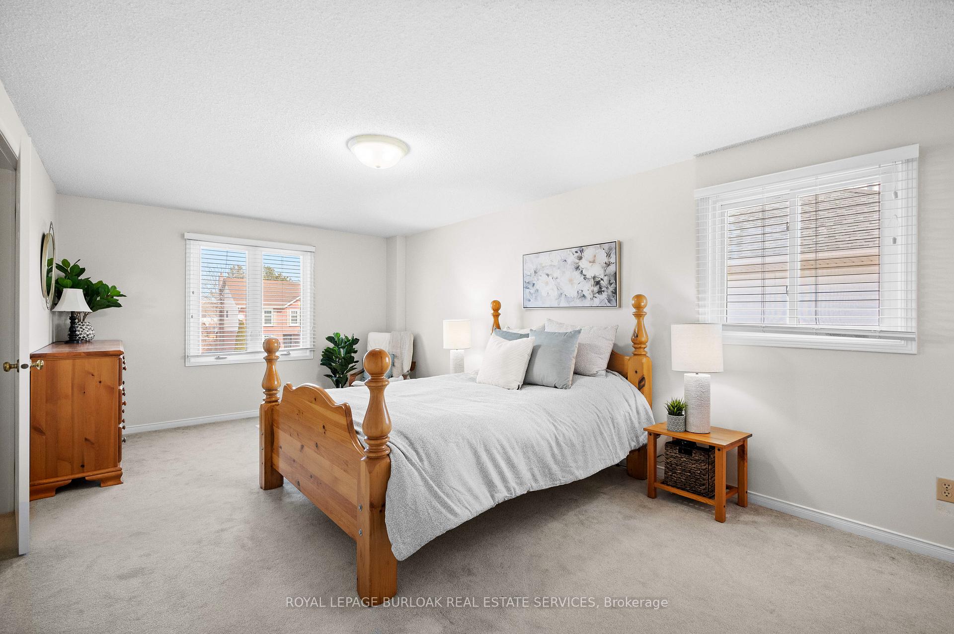 Photo 21 of 3264 Mead Crescent, Burlington, Headon — HOMEH