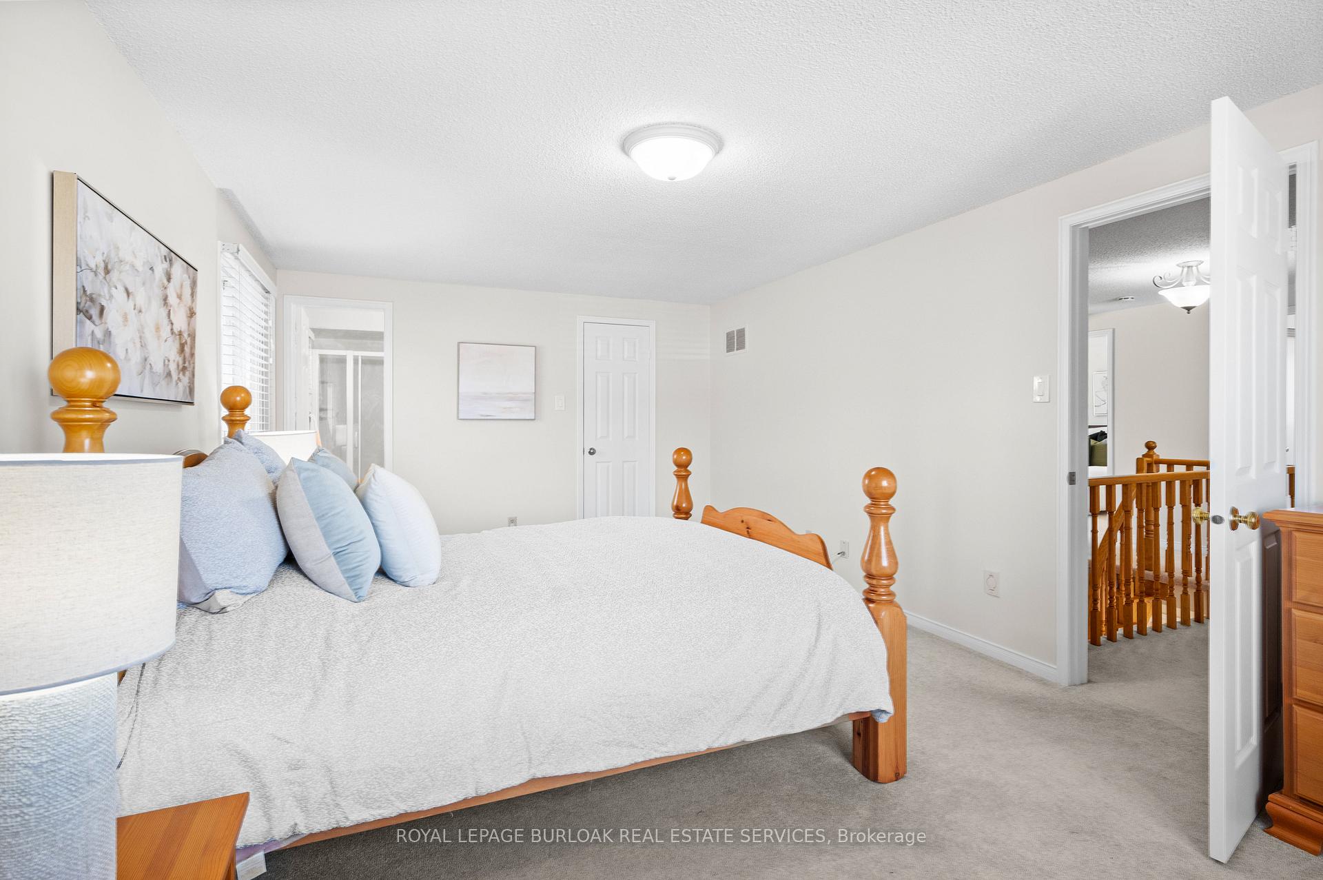 Photo 22 of 3264 Mead Crescent, Burlington, Headon — HOMEH
