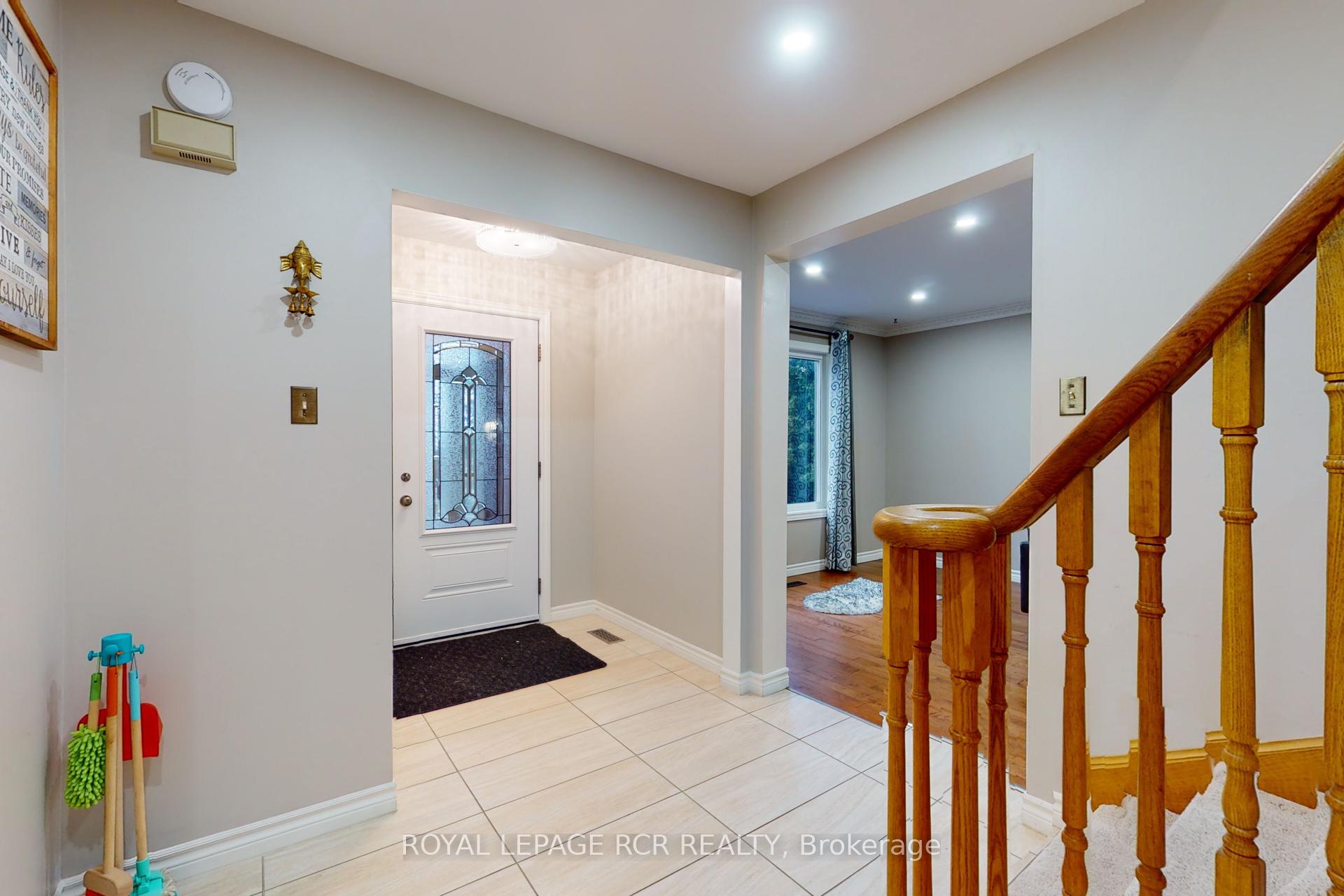 Photo 3 of 1 Meadowood Drive, Aurora, Hills of St Andrew — HOMEH