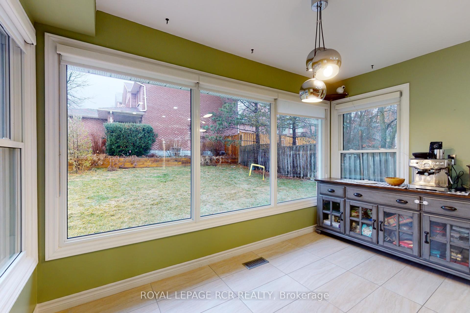 Photo 14 of 1 Meadowood Drive, Aurora, Hills of St Andrew — HOMEH