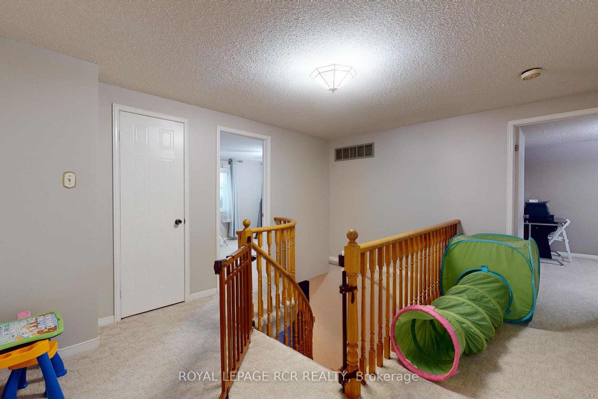 Photo 19 of 1 Meadowood Drive, Aurora, Hills of St Andrew — HOMEH