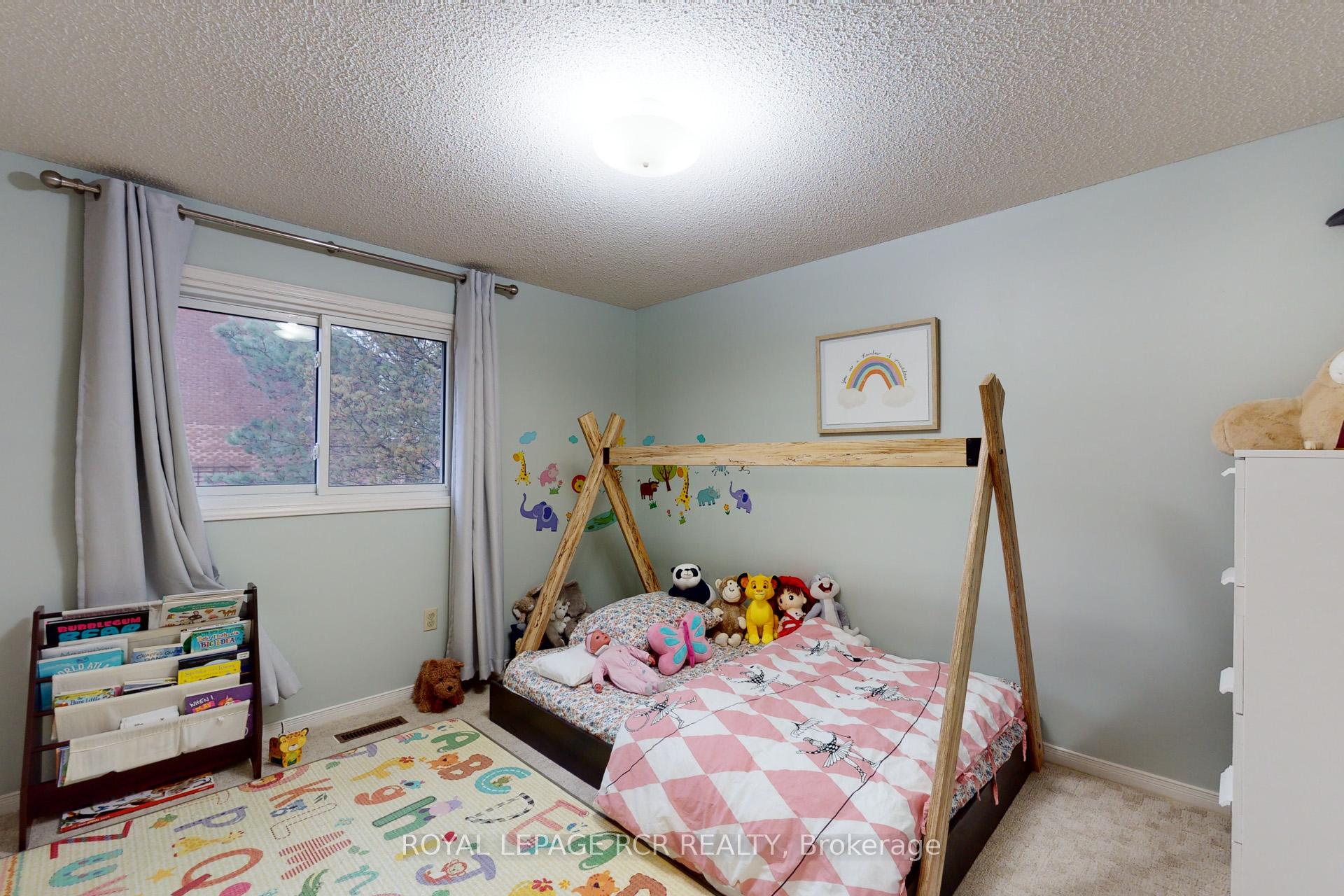 Photo 23 of 1 Meadowood Drive, Aurora, Hills of St Andrew — HOMEH