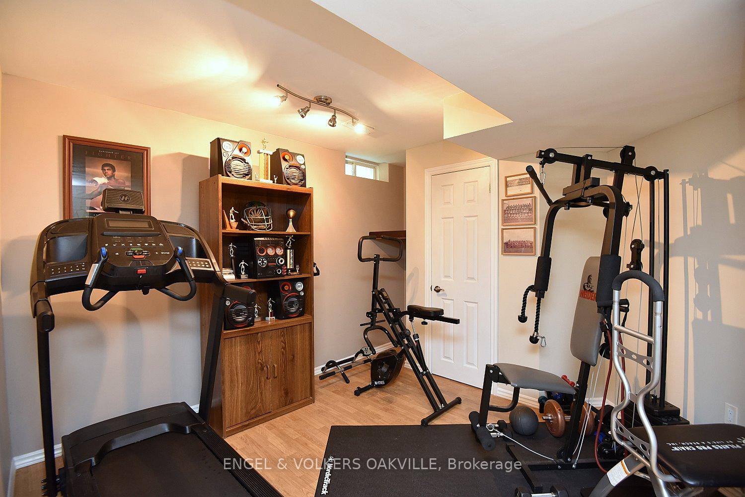 Photo 29 of 28 Waterwheel Crescent, Hamilton, Waterdown — HOMEH