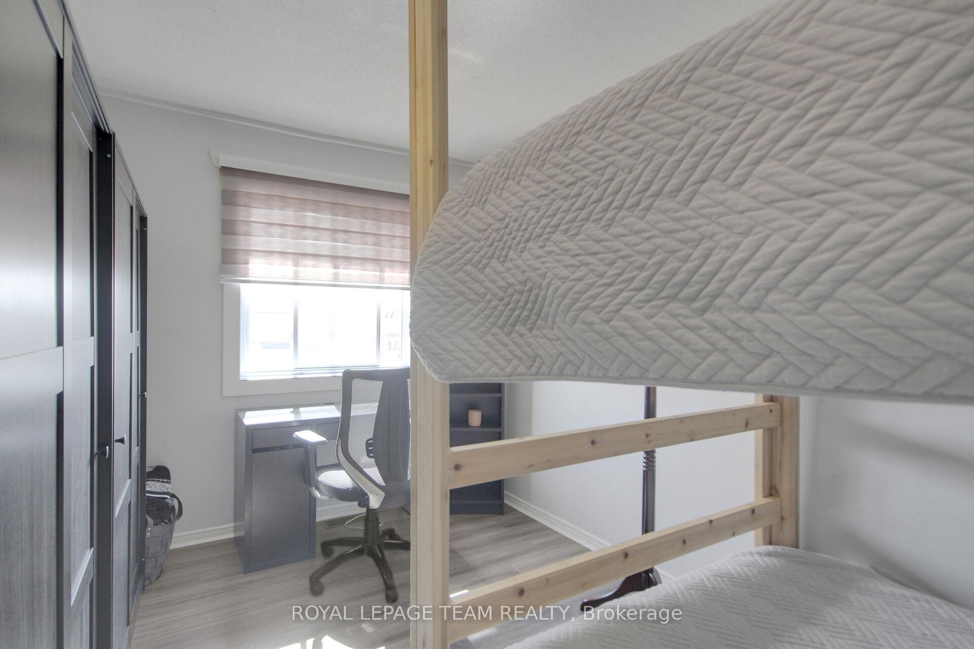 Photo 27 of 135 Halley Street, Ottawa, Barrhaven - Heritage Park — HOMEH