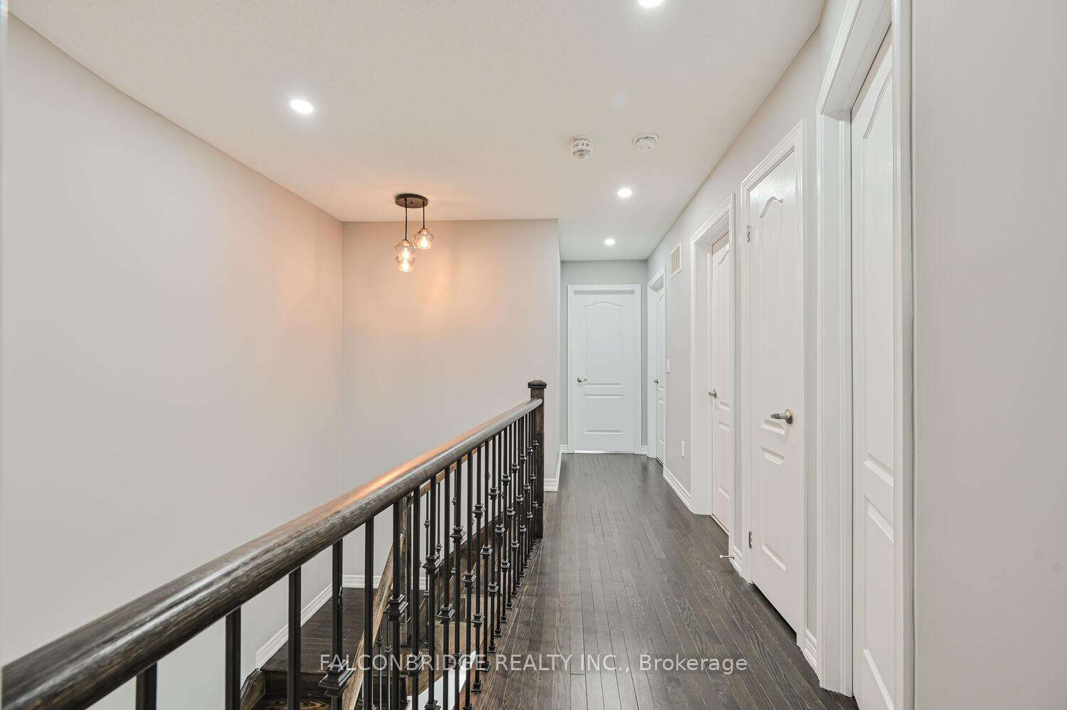 Photo 11 of 28 Davenfield Circle, Brampton, Bram East — HOMEH