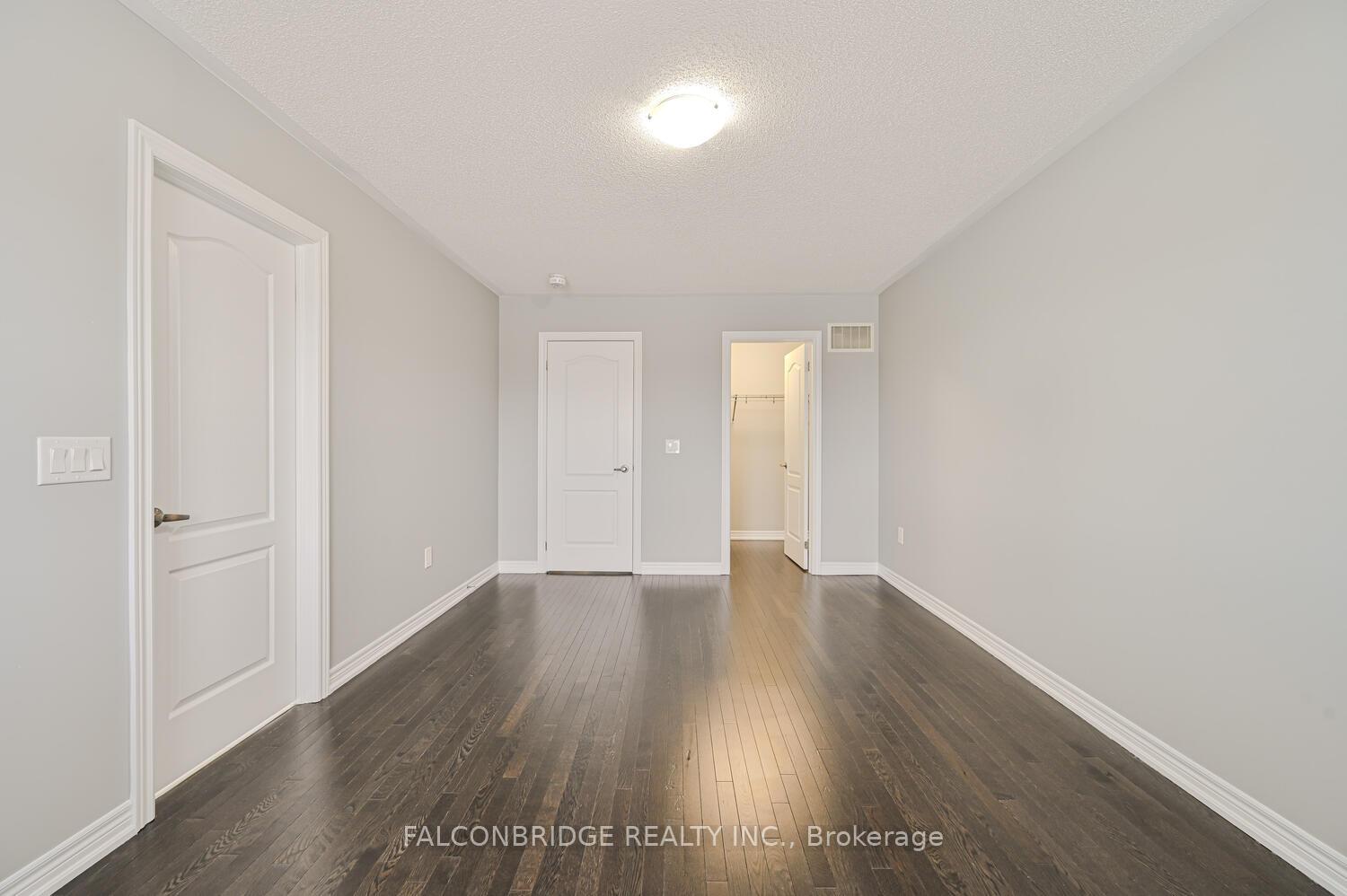 Photo 30 of 28 Davenfield Circle, Brampton, Bram East — HOMEH