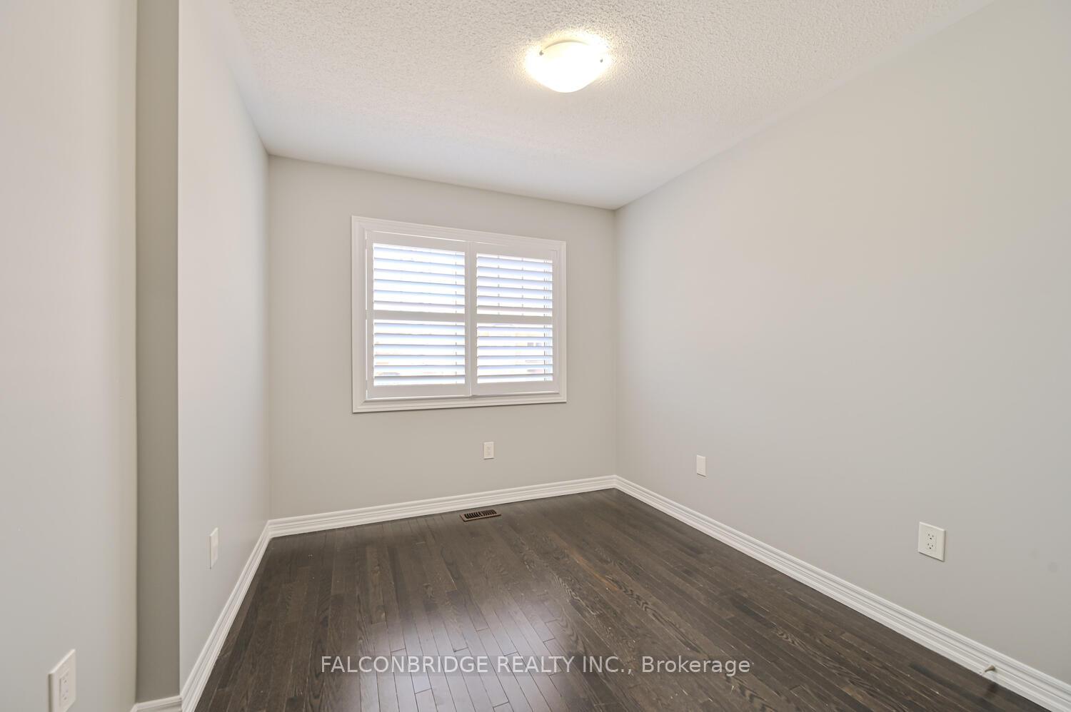 Photo 14 of 28 Davenfield Circle, Brampton, Bram East — HOMEH